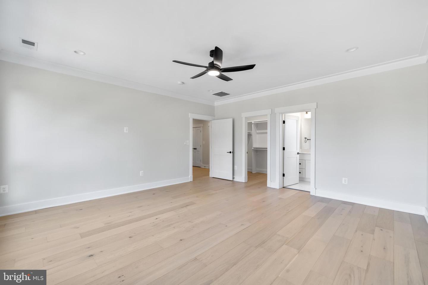 2855 OAK KNOLL DR, FALLS CHURCH, Virginia 22042, 6 Bedrooms Bedrooms, ,6 BathroomsBathrooms,Residential,For sale,2855 OAK KNOLL DR,VAFX2286658 MLS # VAFX2286658 2855 OAK KNOLL DR, FALLS CHURCH, Virginia 22042, 6 Bedrooms Bedrooms, ,6 BathroomsBathrooms,Residential,For sale,2855 OAK KNOLL DR,VAFX2286658 MLS # VAFX2286658