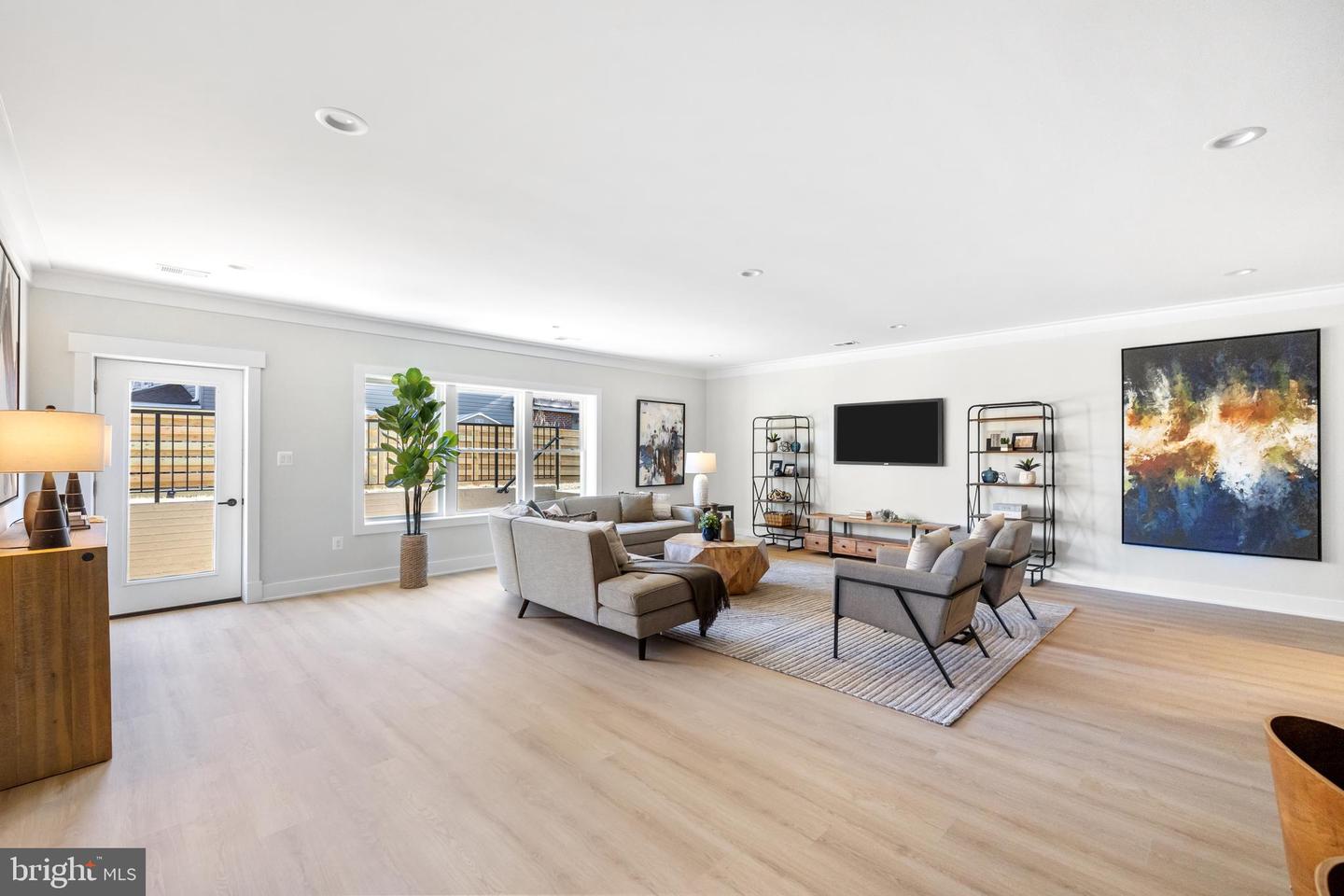 2855 OAK KNOLL DR, FALLS CHURCH, Virginia 22042, 6 Bedrooms Bedrooms, ,6 BathroomsBathrooms,Residential,For sale,2855 OAK KNOLL DR,VAFX2286658 MLS # VAFX2286658 2855 OAK KNOLL DR, FALLS CHURCH, Virginia 22042, 6 Bedrooms Bedrooms, ,6 BathroomsBathrooms,Residential,For sale,2855 OAK KNOLL DR,VAFX2286658 MLS # VAFX2286658