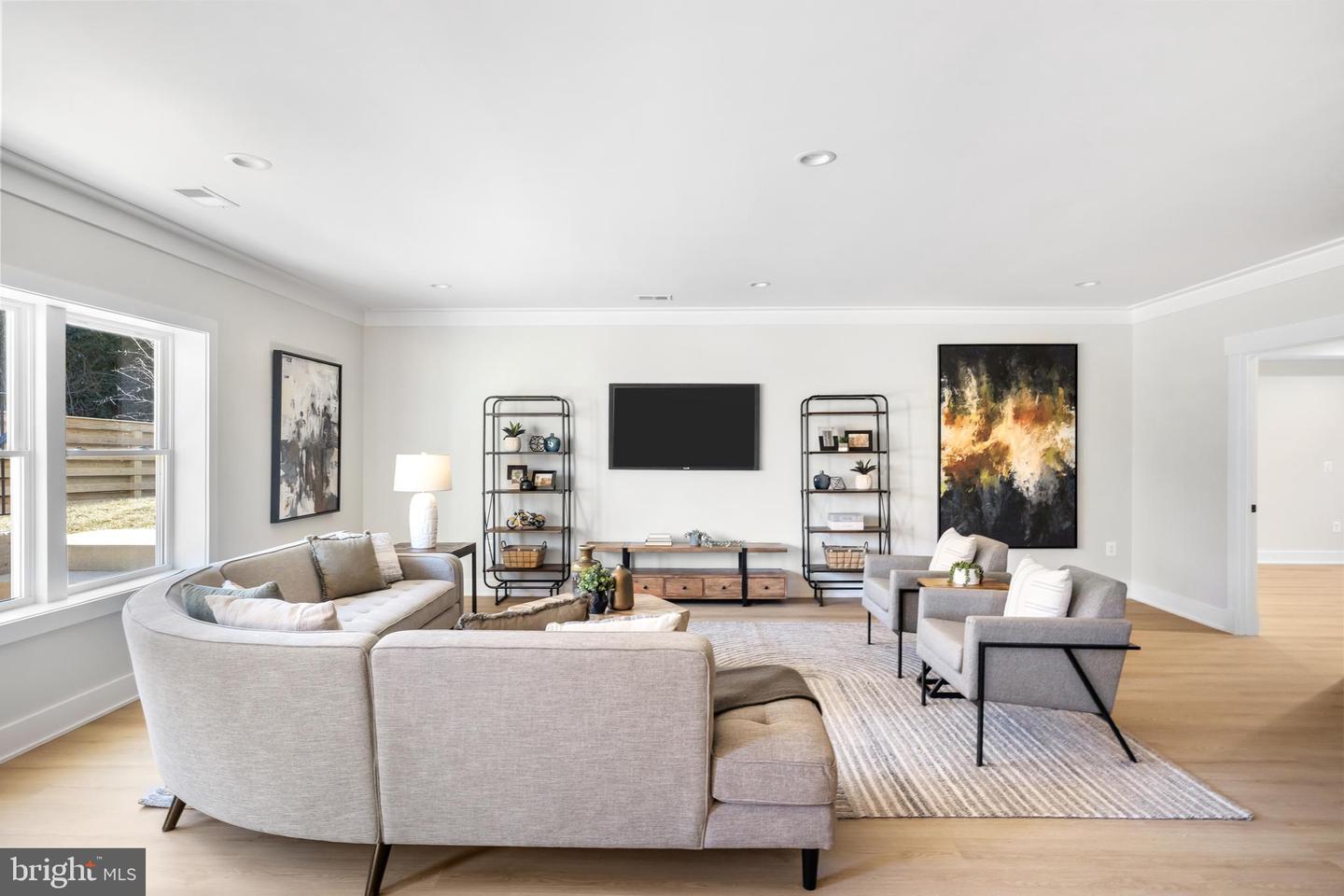 2855 OAK KNOLL DR, FALLS CHURCH, Virginia 22042, 6 Bedrooms Bedrooms, ,6 BathroomsBathrooms,Residential,For sale,2855 OAK KNOLL DR,VAFX2286658 MLS # VAFX2286658 2855 OAK KNOLL DR, FALLS CHURCH, Virginia 22042, 6 Bedrooms Bedrooms, ,6 BathroomsBathrooms,Residential,For sale,2855 OAK KNOLL DR,VAFX2286658 MLS # VAFX2286658