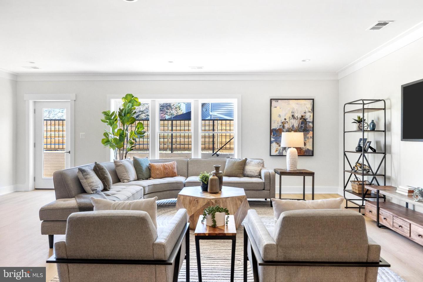 2855 OAK KNOLL DR, FALLS CHURCH, Virginia 22042, 6 Bedrooms Bedrooms, ,6 BathroomsBathrooms,Residential,For sale,2855 OAK KNOLL DR,VAFX2286658 MLS # VAFX2286658 2855 OAK KNOLL DR, FALLS CHURCH, Virginia 22042, 6 Bedrooms Bedrooms, ,6 BathroomsBathrooms,Residential,For sale,2855 OAK KNOLL DR,VAFX2286658 MLS # VAFX2286658