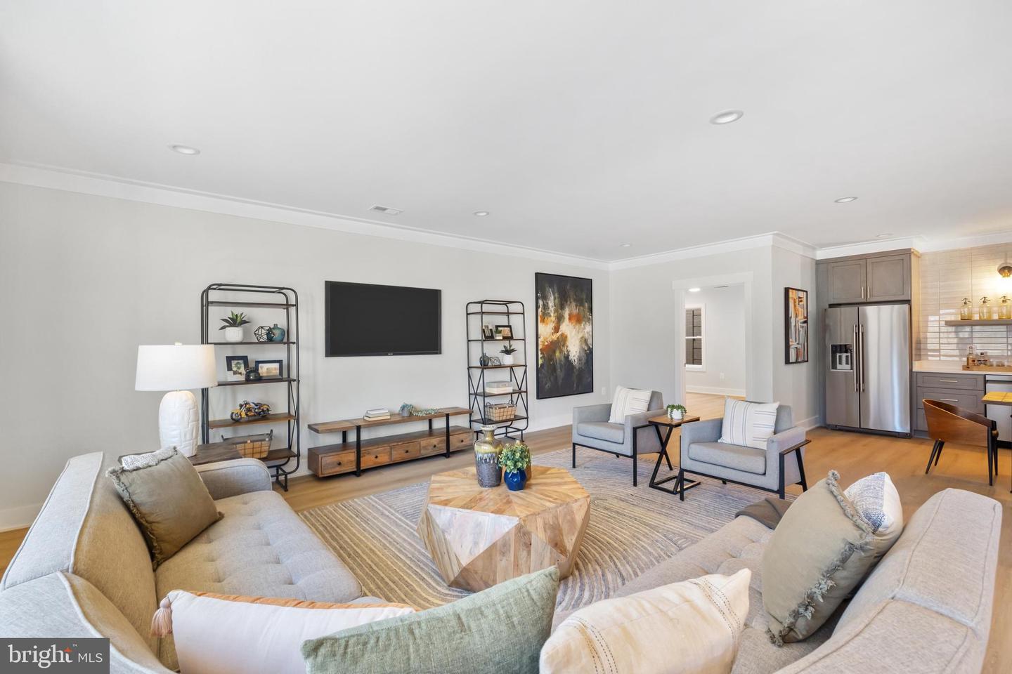 2855 OAK KNOLL DR, FALLS CHURCH, Virginia 22042, 6 Bedrooms Bedrooms, ,6 BathroomsBathrooms,Residential,For sale,2855 OAK KNOLL DR,VAFX2286658 MLS # VAFX2286658 2855 OAK KNOLL DR, FALLS CHURCH, Virginia 22042, 6 Bedrooms Bedrooms, ,6 BathroomsBathrooms,Residential,For sale,2855 OAK KNOLL DR,VAFX2286658 MLS # VAFX2286658