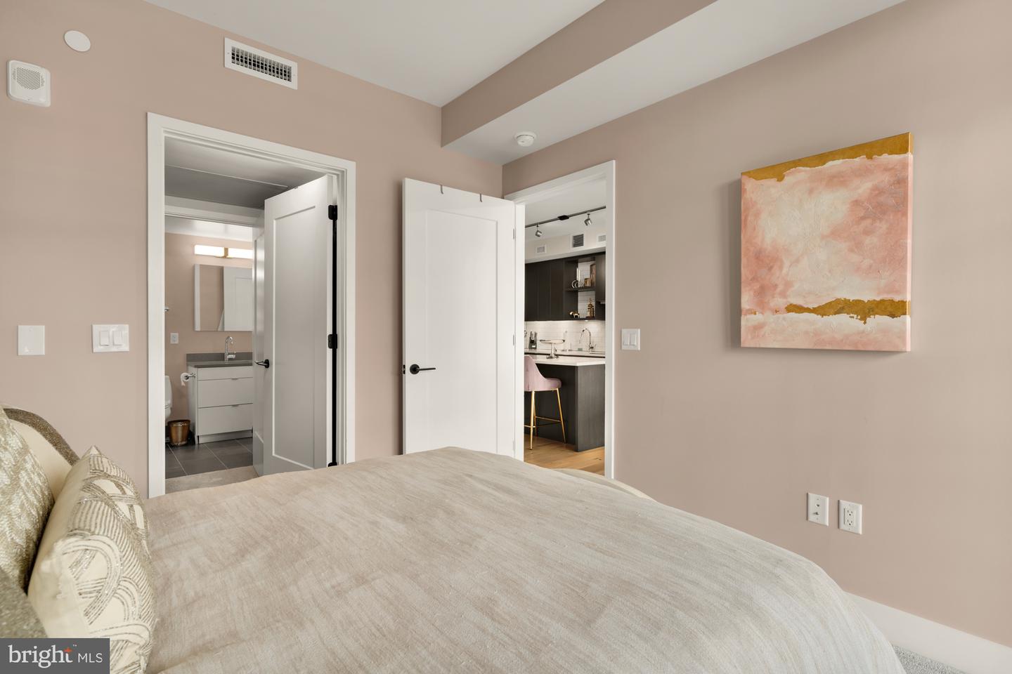 1300 4TH ST SE #613, WASHINGTON, District Of Columbia 20003, 1 Bedroom Bedrooms, ,1 BathroomBathrooms,Residential,For sale,1300 4TH ST SE #613,DCDC2242248 MLS # DCDC2242248