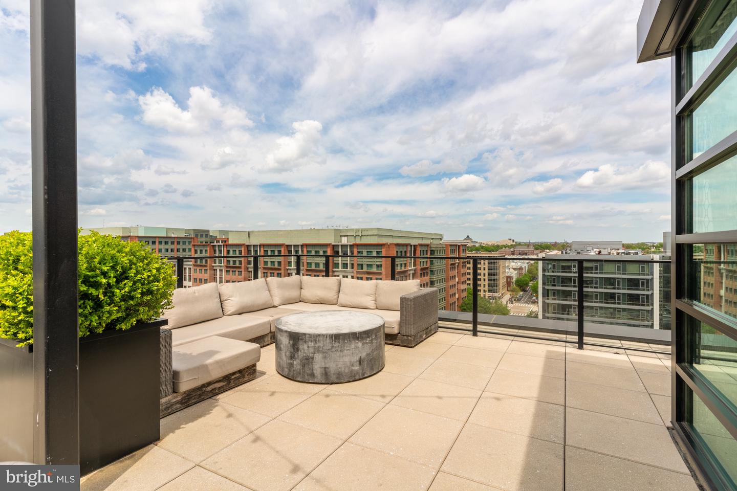 1300 4TH ST SE #613, WASHINGTON, District Of Columbia 20003, 1 Bedroom Bedrooms, ,1 BathroomBathrooms,Residential,For sale,1300 4TH ST SE #613,DCDC2242248 MLS # DCDC2242248