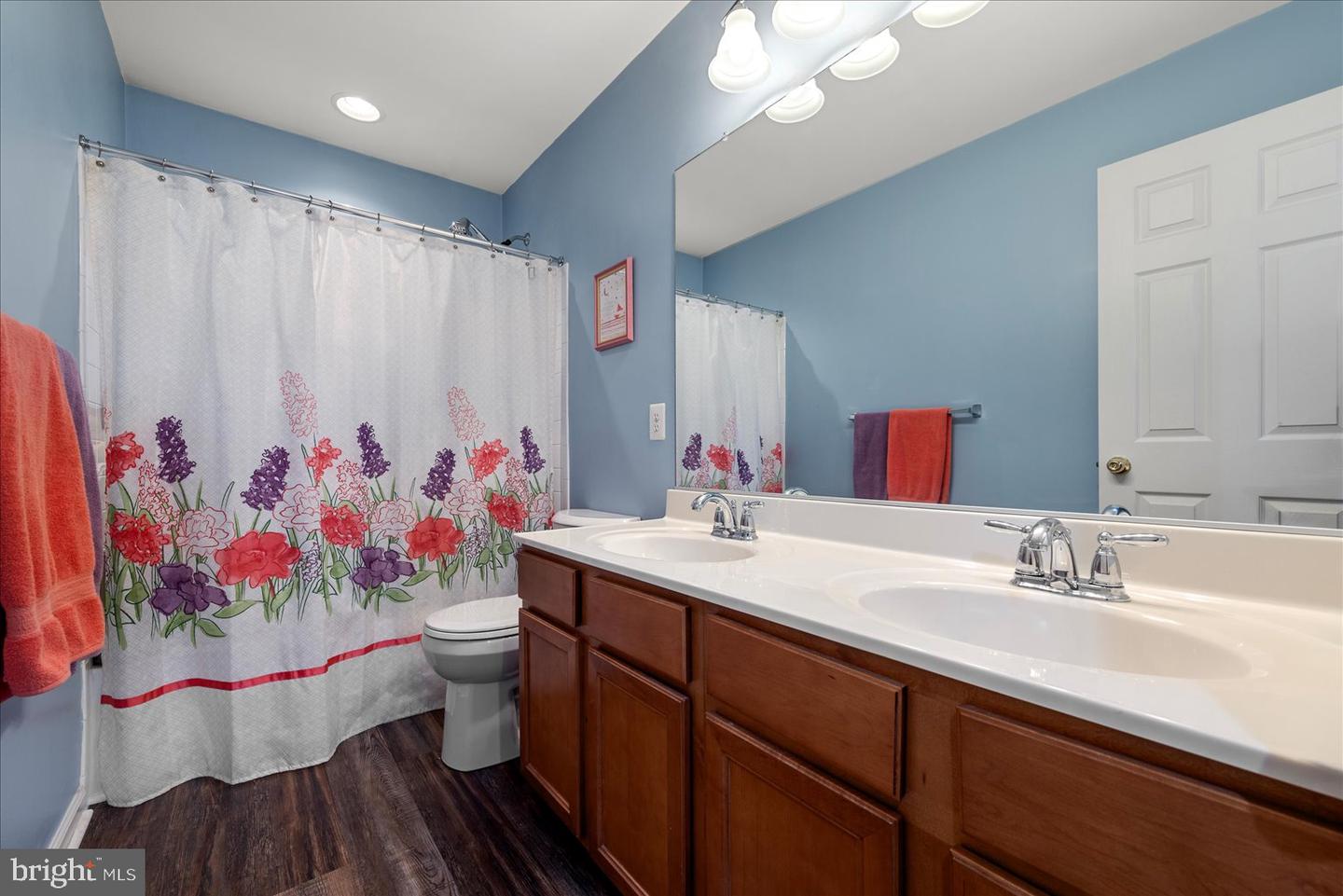 225 FARMINGTON BLVD, WINCHESTER, Virginia 22602, 4 Bedrooms Bedrooms, ,2 BathroomsBathrooms,Residential,For sale,225 FARMINGTON BLVD,VAFV2039100 MLS # VAFV2039100 225 FARMINGTON BLVD, WINCHESTER, Virginia 22602, 4 Bedrooms Bedrooms, ,2 BathroomsBathrooms,Residential,For sale,225 FARMINGTON BLVD,VAFV2039100 MLS # VAFV2039100