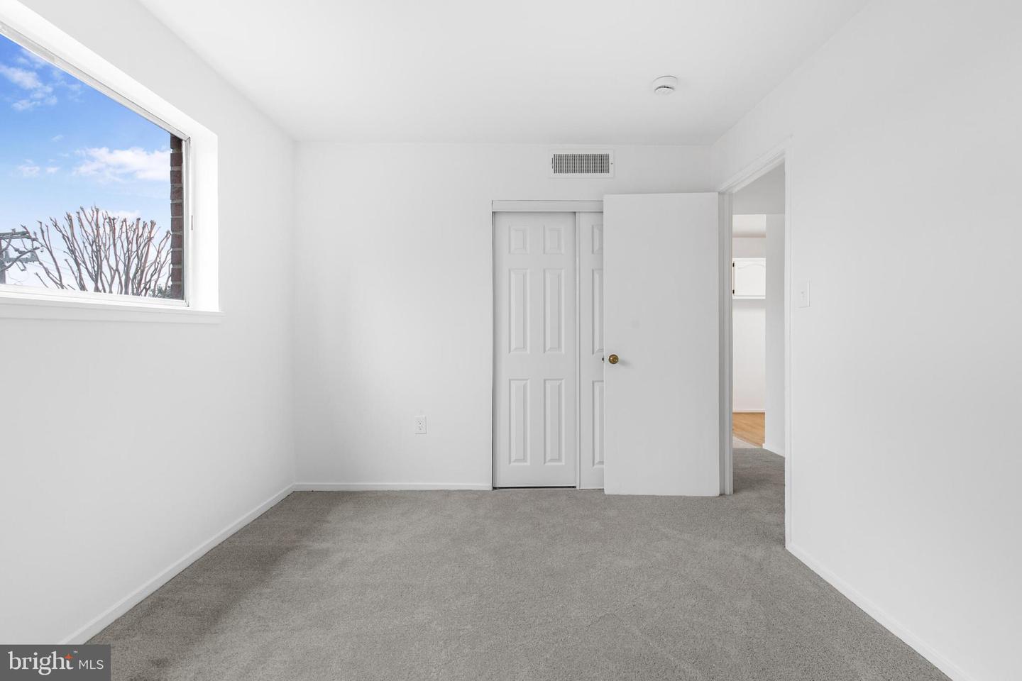 7374 ROUTE 29 #74/102, FALLS CHURCH, Virginia 22046, 3 Bedrooms Bedrooms, ,1 BathroomBathrooms,Residential,For sale,7374 ROUTE 29 #74/102,VAFX2286710 MLS # VAFX2286710 7374 ROUTE 29 #74/102, FALLS CHURCH, Virginia 22046, 3 Bedrooms Bedrooms, ,1 BathroomBathrooms,Residential,For sale,7374 ROUTE 29 #74/102,VAFX2286710 MLS # VAFX2286710