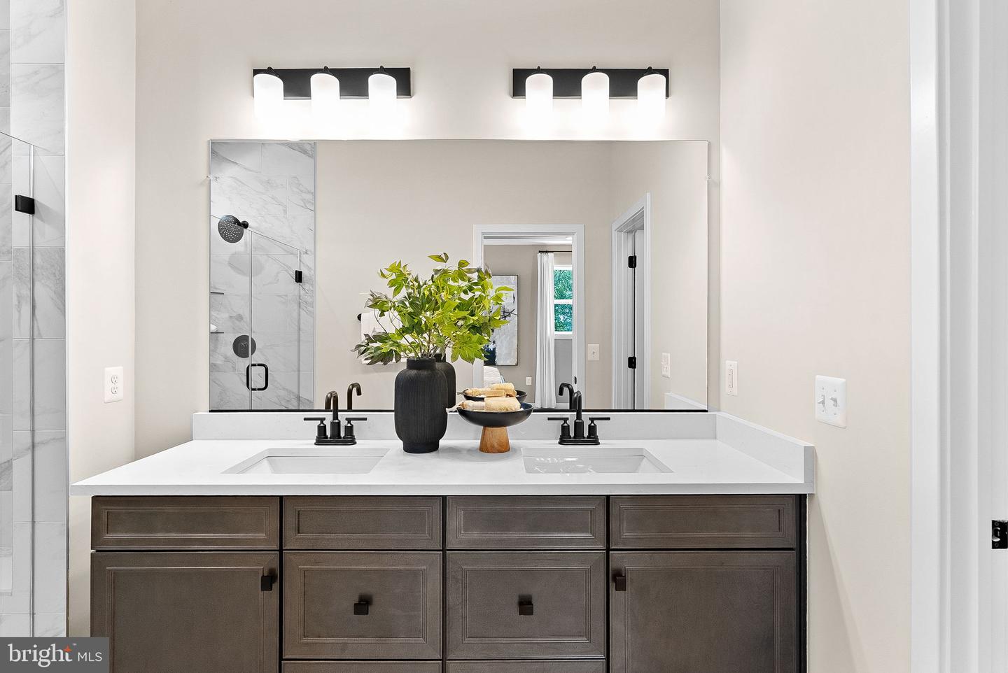 54320 MYSTIC MAROON TER, ASHBURN, Virginia 20147, 3 Bedrooms Bedrooms, ,2 BathroomsBathrooms,Residential,For sale,54320 MYSTIC MAROON TER,VALO2114328 MLS # VALO2114328 54320 MYSTIC MAROON TER, ASHBURN, Virginia 20147, 3 Bedrooms Bedrooms, ,2 BathroomsBathrooms,Residential,For sale,54320 MYSTIC MAROON TER,VALO2114328 MLS # VALO2114328