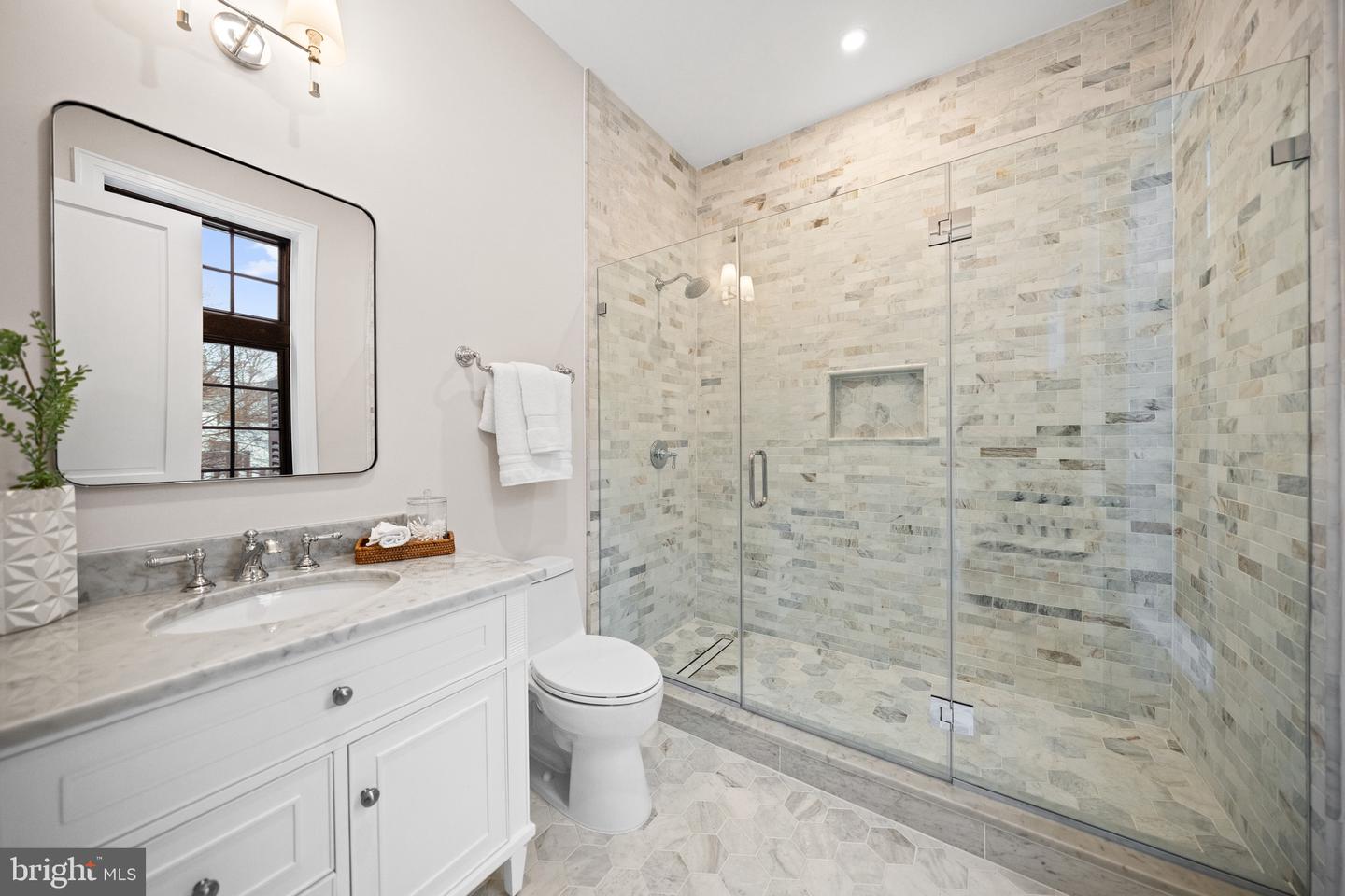 5125 UPTON ST NW, WASHINGTON, District Of Columbia 20016, 6 Bedrooms Bedrooms, ,7 BathroomsBathrooms,Residential,For sale,5125 UPTON ST NW,DCDC2242358 MLS # DCDC2242358