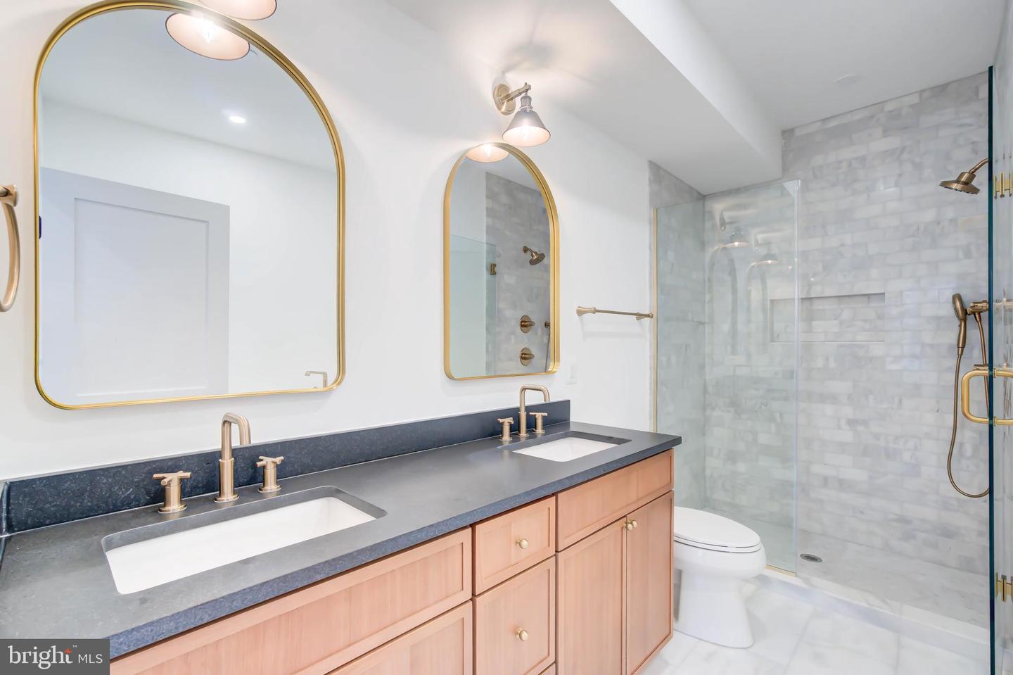 2910 18TH ST NW, WASHINGTON, District Of Columbia 20009, 4 Bedrooms Bedrooms, ,3 BathroomsBathrooms,Residential,For sale,2910 18TH ST NW,DCDC2242368 MLS # DCDC2242368