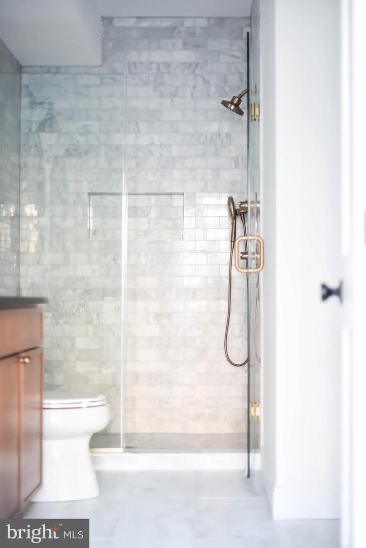 2910 18TH ST NW, WASHINGTON, District Of Columbia 20009, 4 Bedrooms Bedrooms, ,3 BathroomsBathrooms,Residential,For sale,2910 18TH ST NW,DCDC2242368 MLS # DCDC2242368