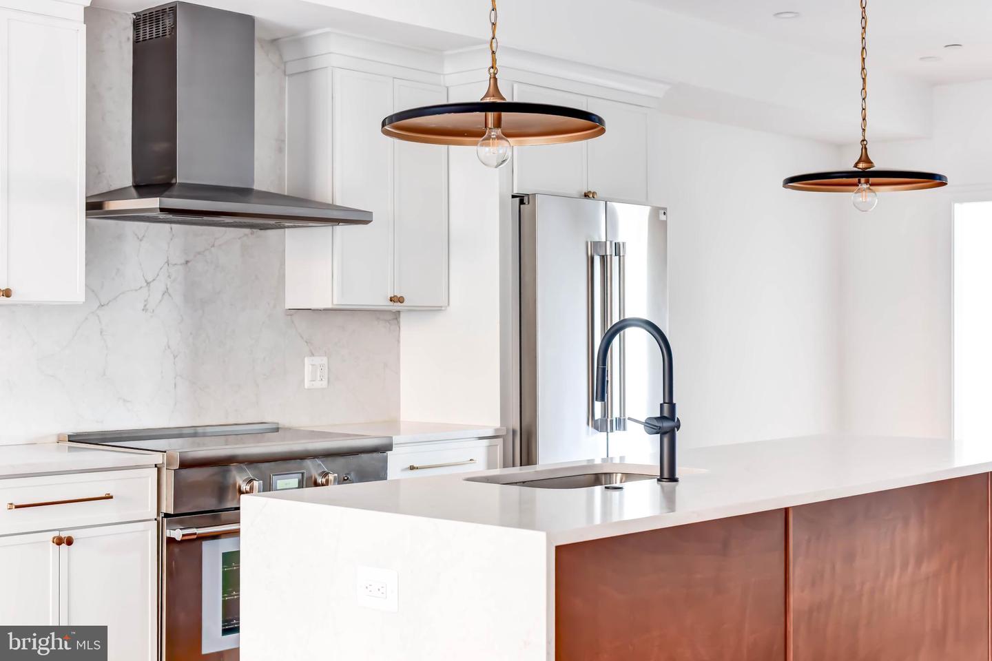 2910 18TH ST NW, WASHINGTON, District Of Columbia 20009, 4 Bedrooms Bedrooms, ,3 BathroomsBathrooms,Residential,For sale,2910 18TH ST NW,DCDC2242368 MLS # DCDC2242368