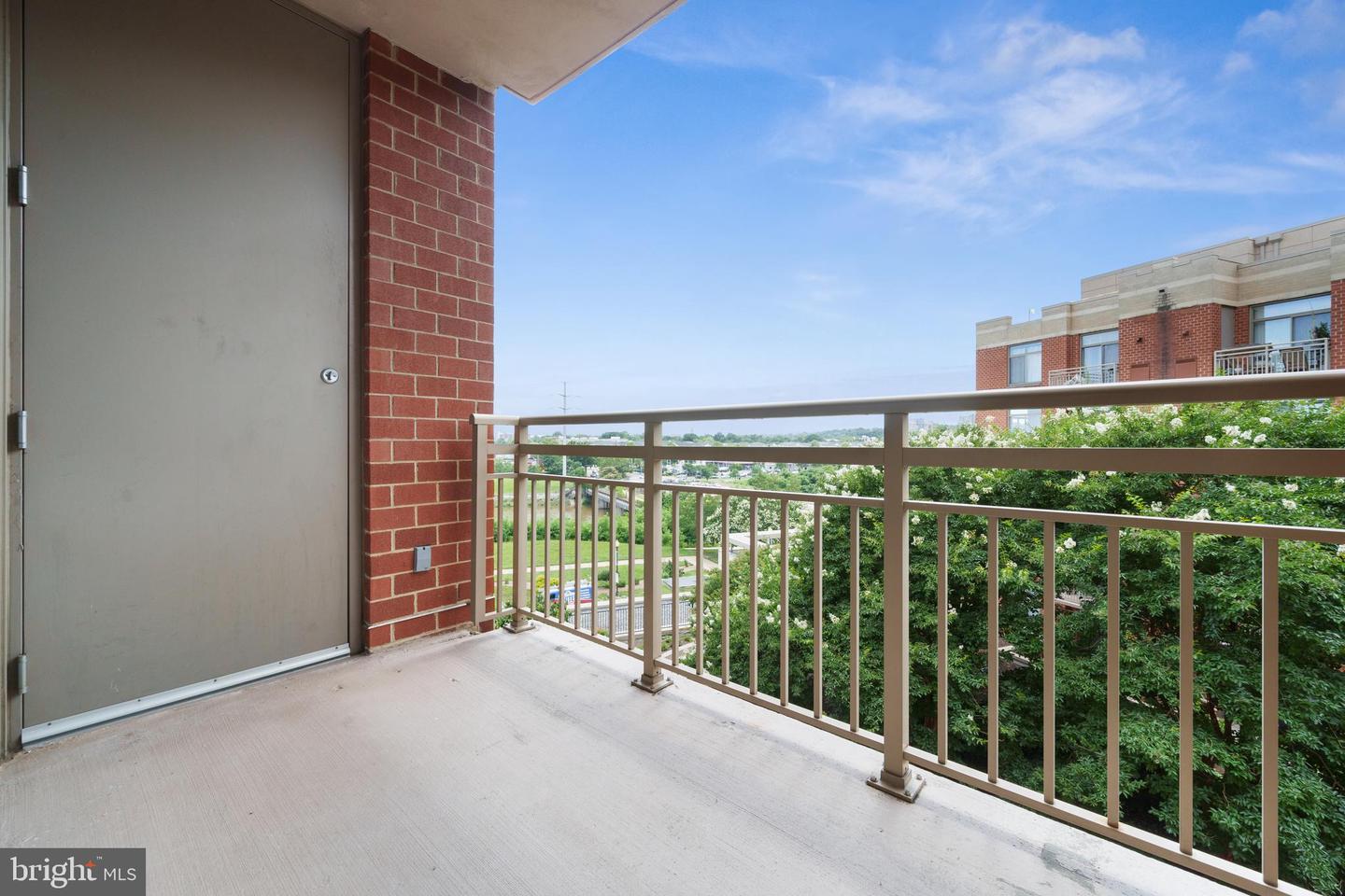 3600 S. GLEBE RD #526W, ARLINGTON, Virginia 22202, 1 Bedroom Bedrooms, ,1 BathroomBathrooms,Residential,For sale,3600 S. GLEBE RD #526W,VAAR2067958 MLS # VAAR2067958