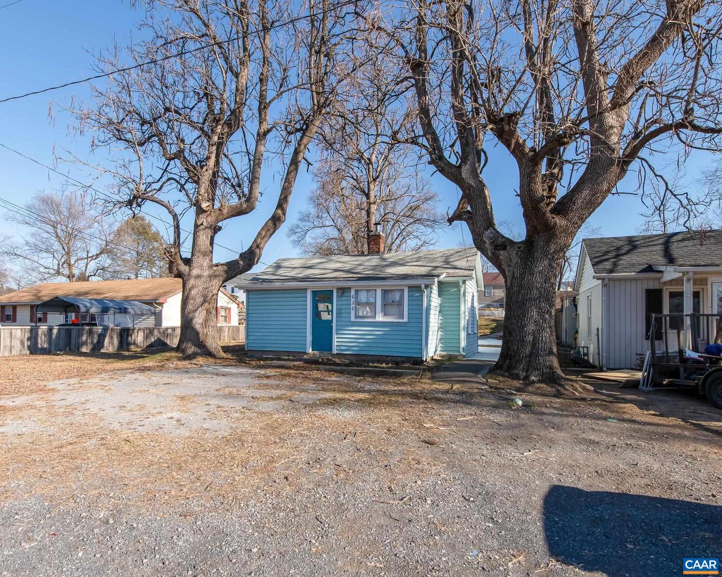 628 N AUGUSTA AVE, WAYNESBORO, Virginia 22980, 2 Bedrooms Bedrooms, ,1 BathroomBathrooms,Residential,For sale,628 N AUGUSTA AVE,672667 MLS # 672667