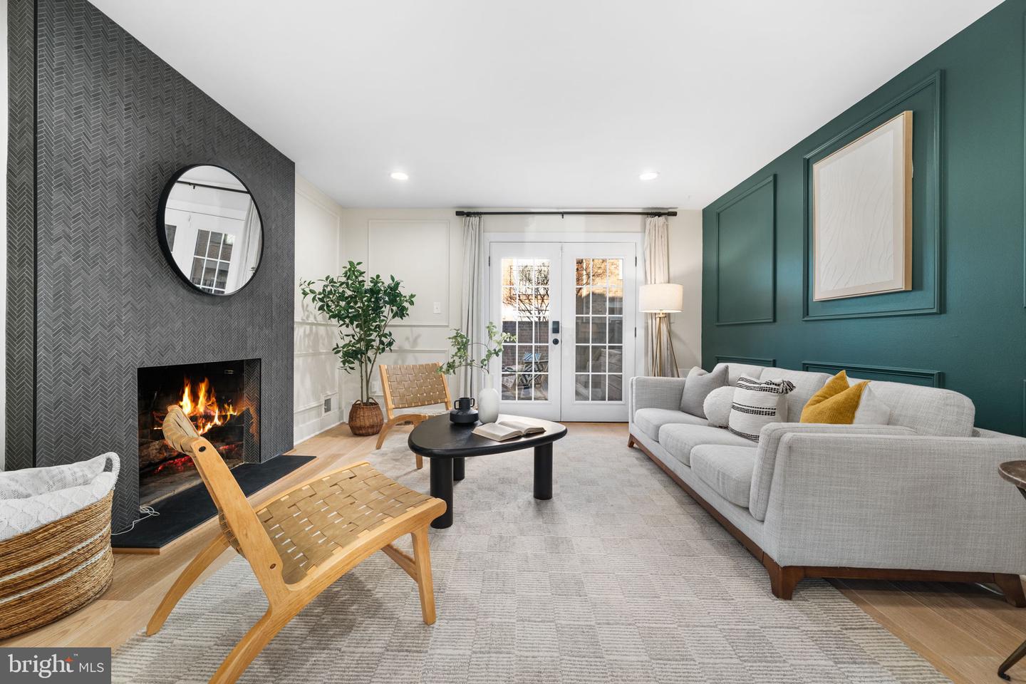 6707 WASHINGTON BLVD #D, ARLINGTON, Virginia 22213, 2 Bedrooms Bedrooms, ,1 BathroomBathrooms,Residential,For sale,6707 WASHINGTON BLVD #D,VAAR2067962 MLS # VAAR2067962