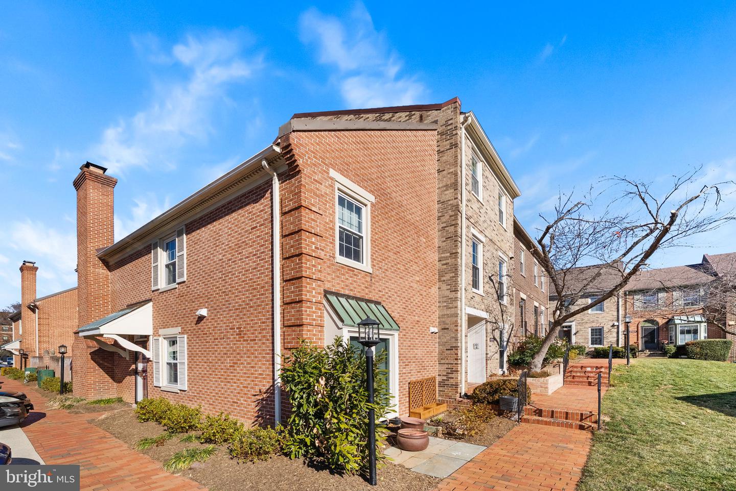 6707 WASHINGTON BLVD #D, ARLINGTON, Virginia 22213, 2 Bedrooms Bedrooms, ,1 BathroomBathrooms,Residential,For sale,6707 WASHINGTON BLVD #D,VAAR2067962 MLS # VAAR2067962