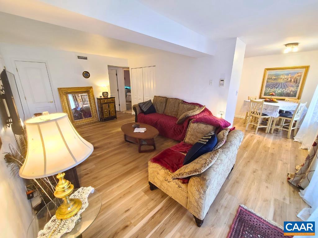 1254 VILLA LN #A, CHARLOTTESVILLE, Virginia 22903, 2 Bedrooms Bedrooms, ,2 BathroomsBathrooms,Residential,For sale,1254 VILLA LN #A,672672 MLS # 672672