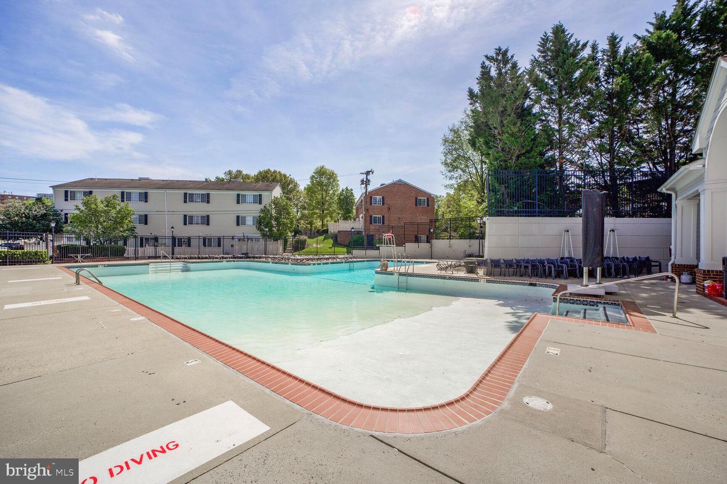 1617-B N VAN DORN ST, ALEXANDRIA, Virginia 22304, 2 Bedrooms Bedrooms, ,1 BathroomBathrooms,Residential,For sale,1617-B N VAN DORN ST,VAAX2044398 MLS # VAAX2044398