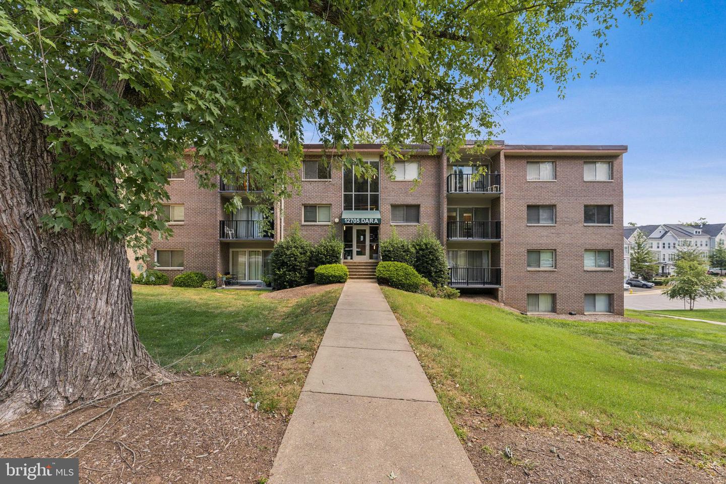 12705 DARA DR #301, WOODBRIDGE, Virginia 22192, 1 Bedroom Bedrooms, 4 Rooms Rooms,1 BathroomBathrooms,Residential,For sale,12705 DARA DR #301,VAPW2101396 MLS # VAPW2101396 12705 DARA DR #301, WOODBRIDGE, Virginia 22192, 1 Bedroom Bedrooms, 4 Rooms Rooms,1 BathroomBathrooms,Residential,For sale,12705 DARA DR #301,VAPW2101396 MLS # VAPW2101396