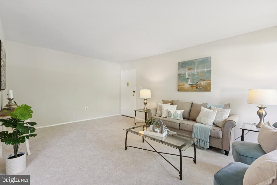 12705 DARA DR #301, WOODBRIDGE, Virginia 22192, 1 Bedroom Bedrooms, 4 Rooms Rooms,1 BathroomBathrooms,Residential,For sale,12705 DARA DR #301,VAPW2101396 MLS # VAPW2101396 12705 DARA DR #301, WOODBRIDGE, Virginia 22192, 1 Bedroom Bedrooms, 4 Rooms Rooms,1 BathroomBathrooms,Residential,For sale,12705 DARA DR #301,VAPW2101396 MLS # VAPW2101396