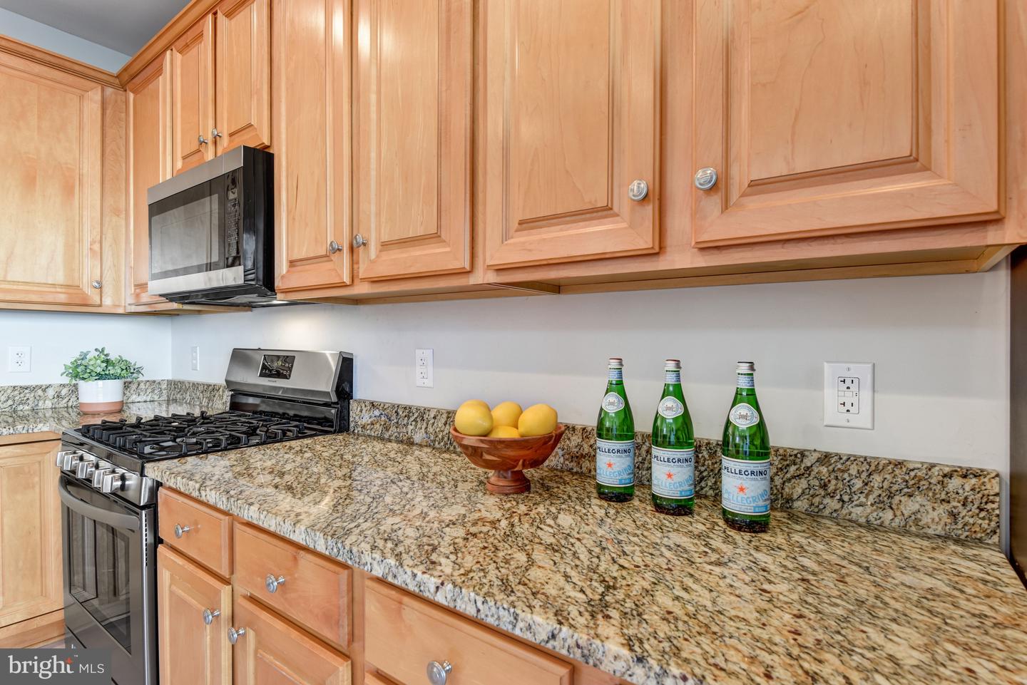 14615 CROWN HOLLOW CT, GAINESVILLE, Virginia 20155, 4 Bedrooms Bedrooms, ,3 BathroomsBathrooms,Residential,For sale,14615 CROWN HOLLOW CT,VAPW2106862 MLS # VAPW2106862