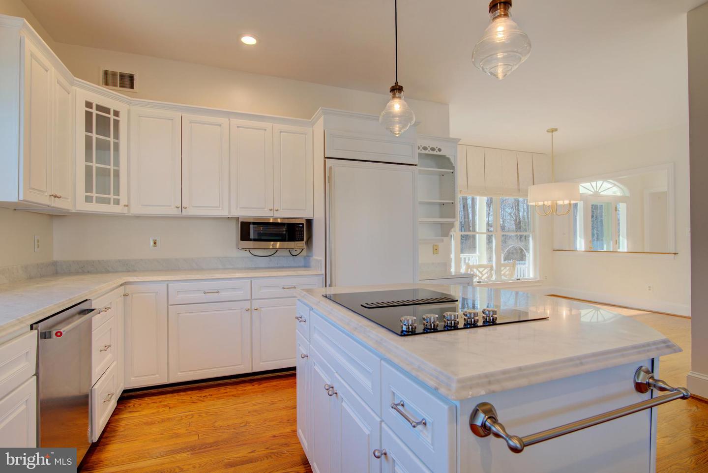 5831 OAK GROVE ST, LORTON, Virginia 22079, 4 Bedrooms Bedrooms, ,3 BathroomsBathrooms,Residential,For sale,5831 OAK GROVE ST,VAFX2276808 MLS # VAFX2276808 5831 OAK GROVE ST, LORTON, Virginia 22079, 4 Bedrooms Bedrooms, ,3 BathroomsBathrooms,Residential,For sale,5831 OAK GROVE ST,VAFX2276808 MLS # VAFX2276808