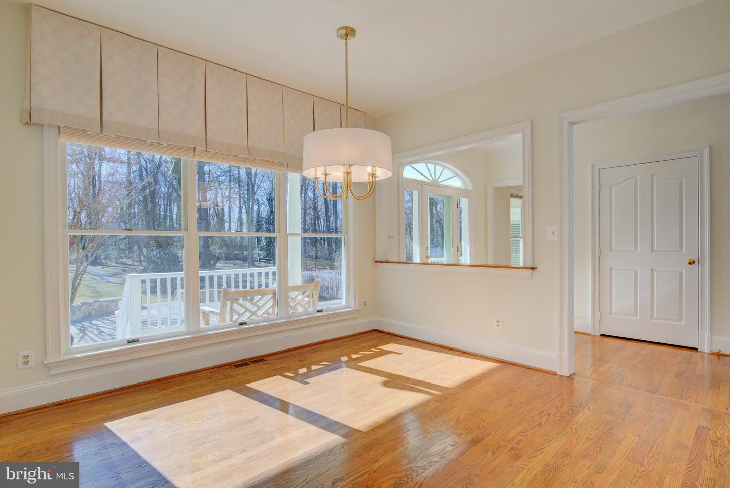 5831 OAK GROVE ST, LORTON, Virginia 22079, 4 Bedrooms Bedrooms, ,3 BathroomsBathrooms,Residential,For sale,5831 OAK GROVE ST,VAFX2276808 MLS # VAFX2276808 5831 OAK GROVE ST, LORTON, Virginia 22079, 4 Bedrooms Bedrooms, ,3 BathroomsBathrooms,Residential,For sale,5831 OAK GROVE ST,VAFX2276808 MLS # VAFX2276808