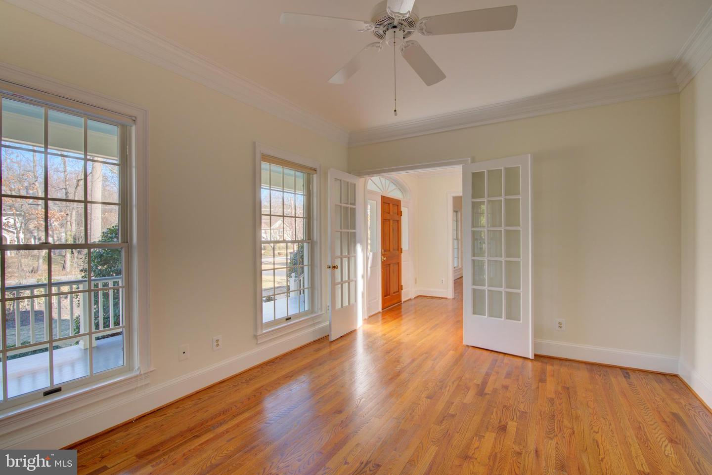 5831 OAK GROVE ST, LORTON, Virginia 22079, 4 Bedrooms Bedrooms, ,3 BathroomsBathrooms,Residential,For sale,5831 OAK GROVE ST,VAFX2276808 MLS # VAFX2276808 5831 OAK GROVE ST, LORTON, Virginia 22079, 4 Bedrooms Bedrooms, ,3 BathroomsBathrooms,Residential,For sale,5831 OAK GROVE ST,VAFX2276808 MLS # VAFX2276808