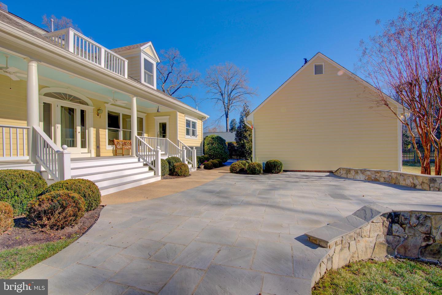 5831 OAK GROVE ST, LORTON, Virginia 22079, 4 Bedrooms Bedrooms, ,3 BathroomsBathrooms,Residential,For sale,5831 OAK GROVE ST,VAFX2276808 MLS # VAFX2276808 5831 OAK GROVE ST, LORTON, Virginia 22079, 4 Bedrooms Bedrooms, ,3 BathroomsBathrooms,Residential,For sale,5831 OAK GROVE ST,VAFX2276808 MLS # VAFX2276808