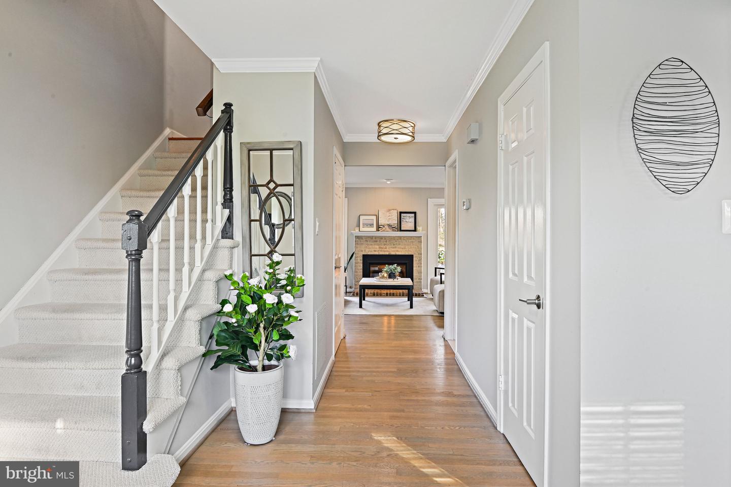 1633 LOZANO DR, VIENNA, Virginia 22182, 5 Bedrooms Bedrooms, ,3 BathroomsBathrooms,Residential,For sale,1633 LOZANO DR,VAFX2278430 MLS # VAFX2278430