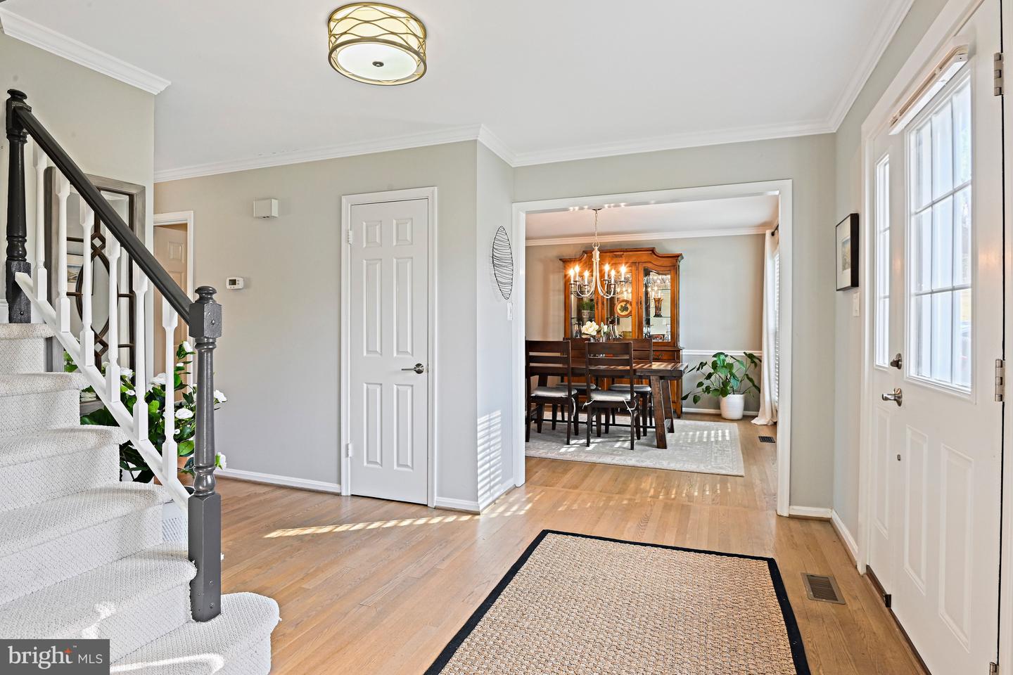 1633 LOZANO DR, VIENNA, Virginia 22182, 5 Bedrooms Bedrooms, ,3 BathroomsBathrooms,Residential,For sale,1633 LOZANO DR,VAFX2278430 MLS # VAFX2278430