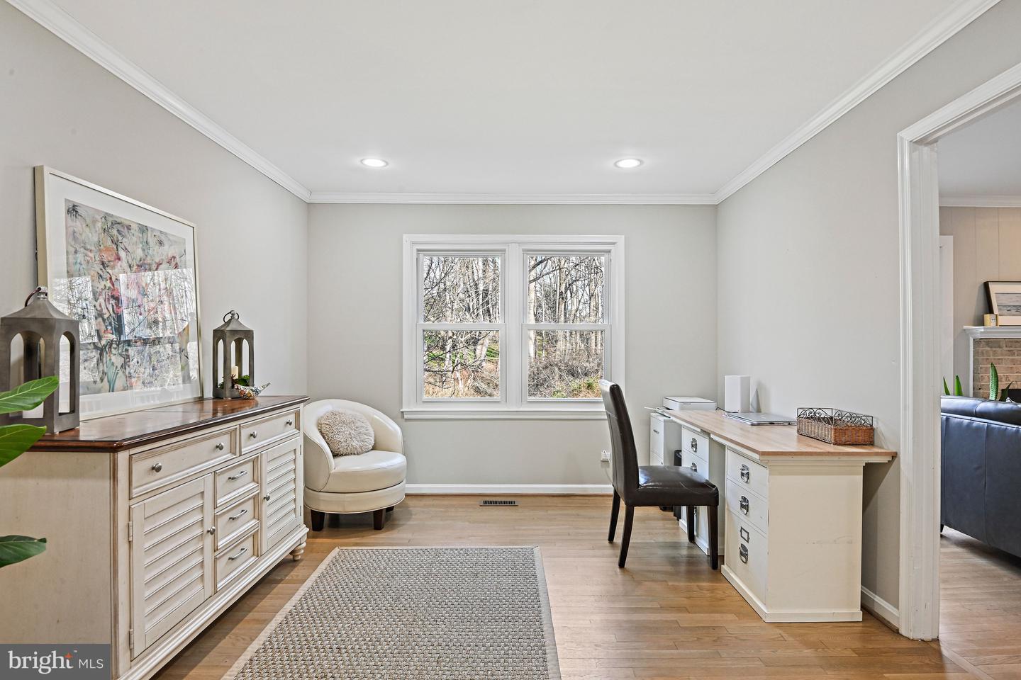 1633 LOZANO DR, VIENNA, Virginia 22182, 5 Bedrooms Bedrooms, ,3 BathroomsBathrooms,Residential,For sale,1633 LOZANO DR,VAFX2278430 MLS # VAFX2278430