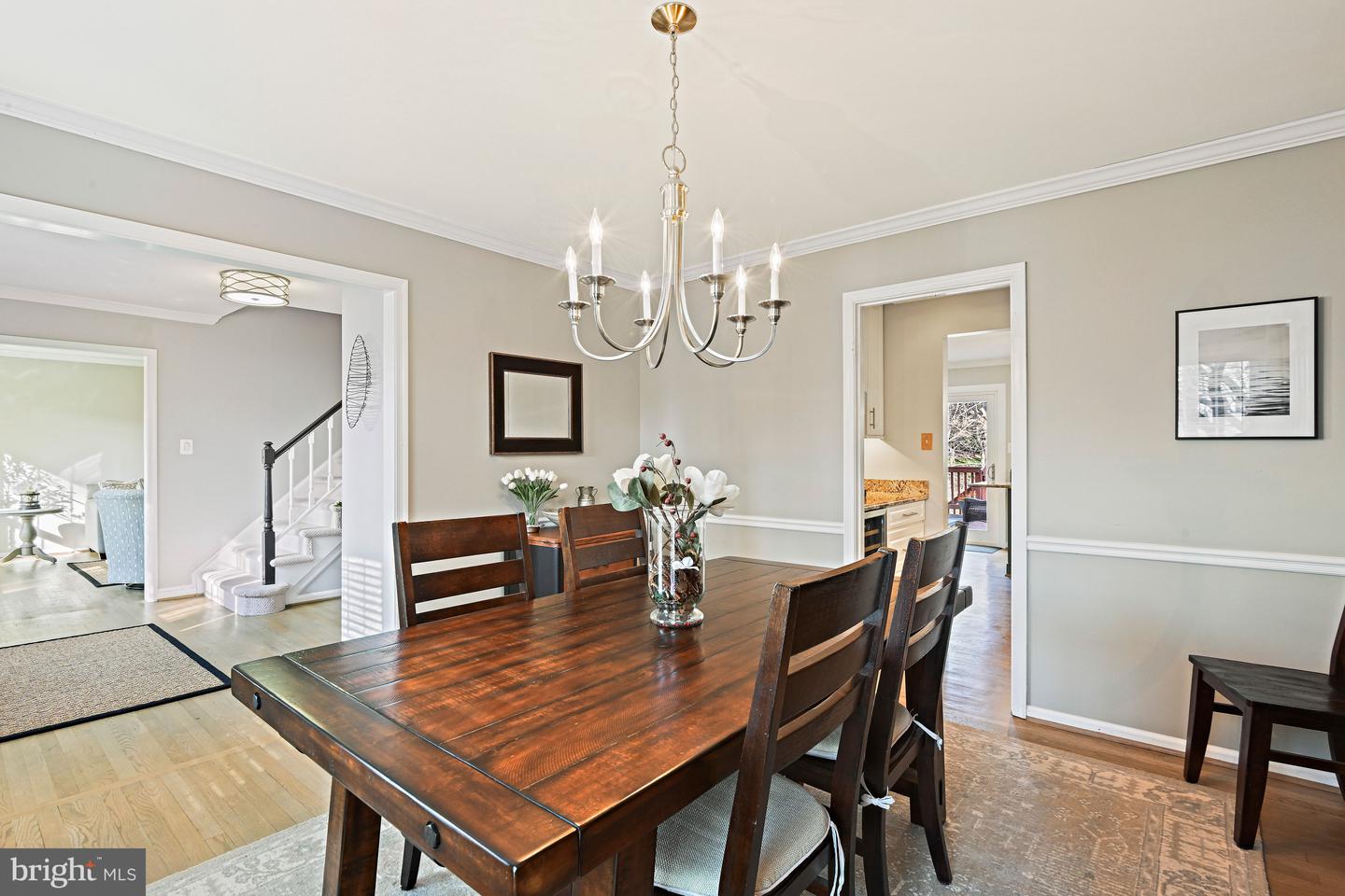 1633 LOZANO DR, VIENNA, Virginia 22182, 5 Bedrooms Bedrooms, ,3 BathroomsBathrooms,Residential,For sale,1633 LOZANO DR,VAFX2278430 MLS # VAFX2278430