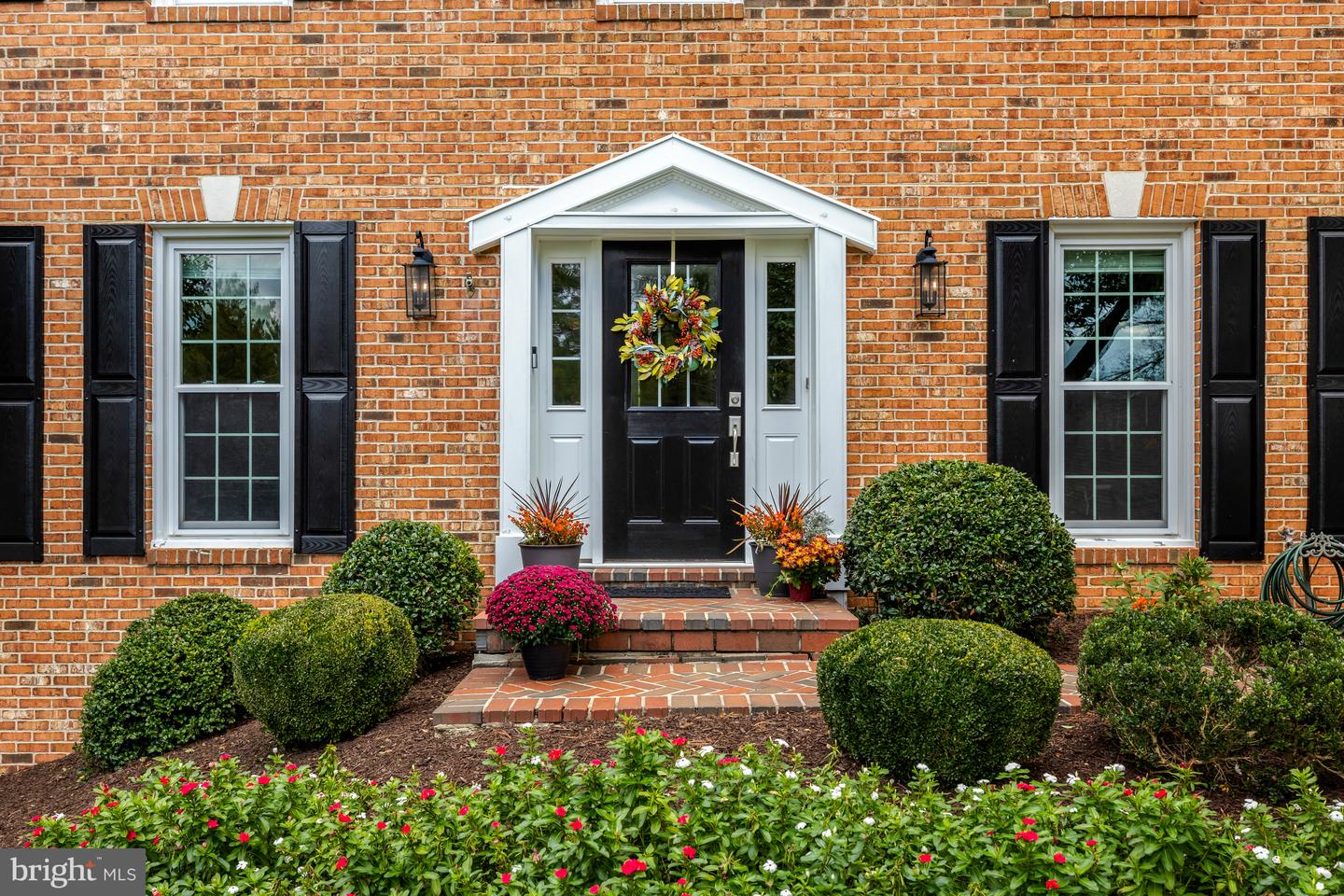 1633 LOZANO DR, VIENNA, Virginia 22182, 5 Bedrooms Bedrooms, ,3 BathroomsBathrooms,Residential,For sale,1633 LOZANO DR,VAFX2278430 MLS # VAFX2278430