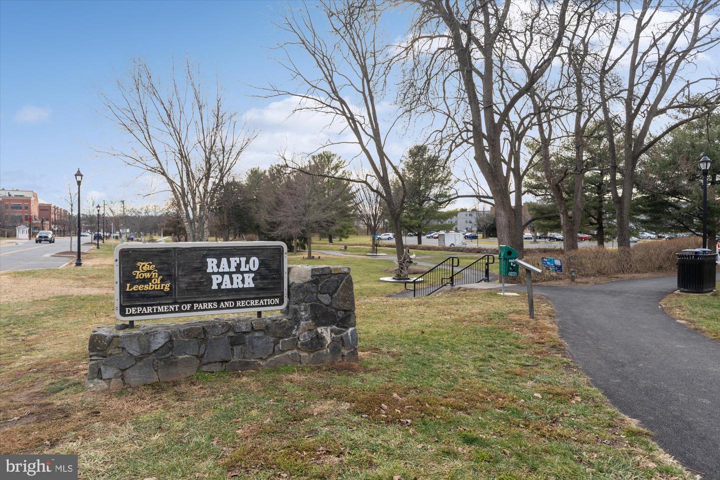 254 BLUEMONT BRANCH TER SE, LEESBURG, Virginia 20175, 3 Bedrooms Bedrooms, ,3 BathroomsBathrooms,Residential,For sale,254 BLUEMONT BRANCH TER SE,VALO2111048 MLS # VALO2111048