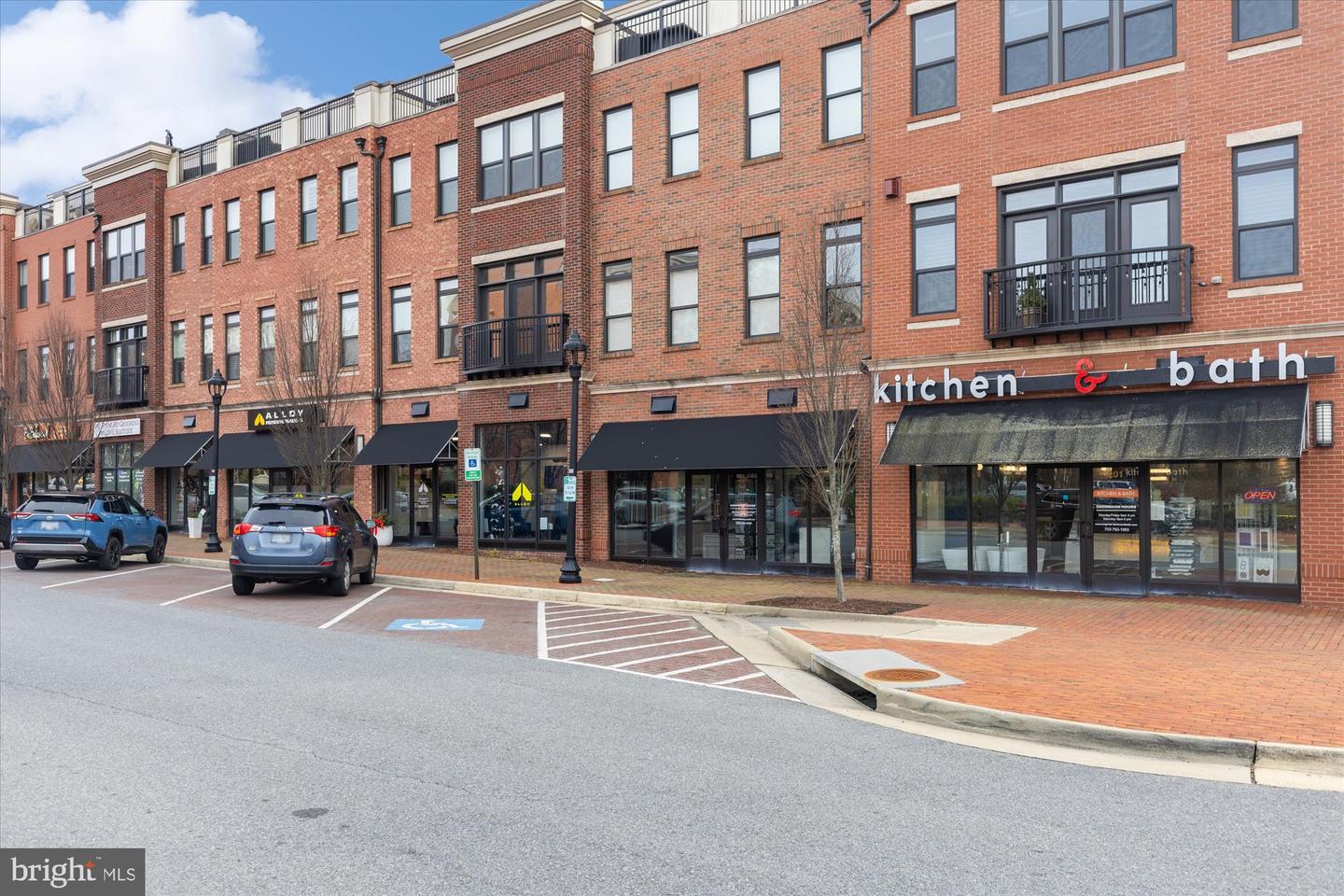 254 BLUEMONT BRANCH TER SE, LEESBURG, Virginia 20175, 3 Bedrooms Bedrooms, ,3 BathroomsBathrooms,Residential,For sale,254 BLUEMONT BRANCH TER SE,VALO2111048 MLS # VALO2111048