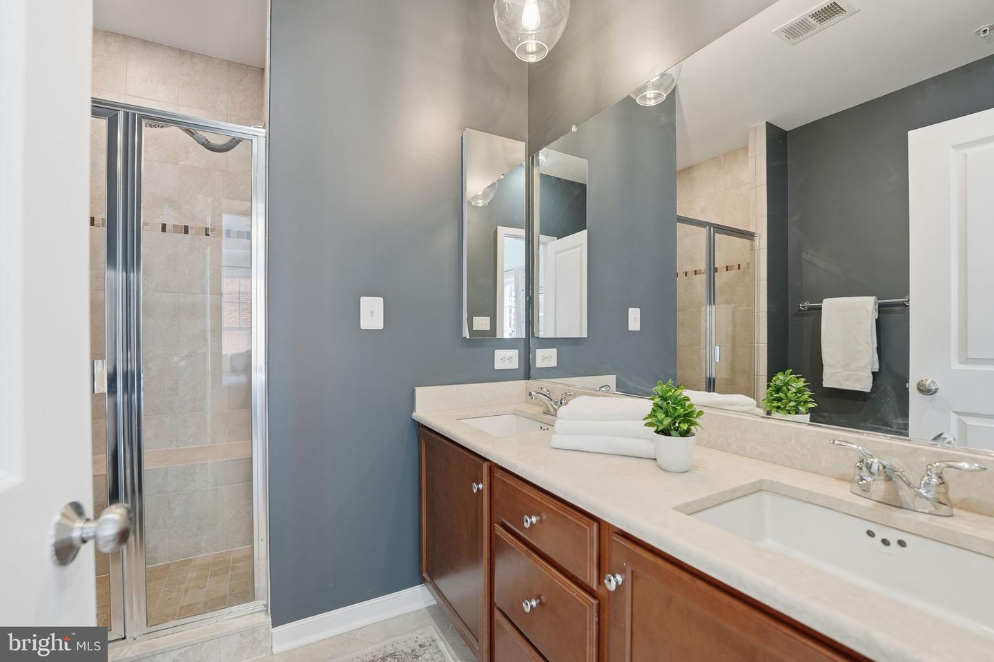 3101 CHANCELLOR'S WAY NE, WASHINGTON, District Of Columbia 20017, 4 Bedrooms Bedrooms, ,3 BathroomsBathrooms,Residential,For sale,3101 CHANCELLOR'S WAY NE,DCDC2231968 MLS # DCDC2231968