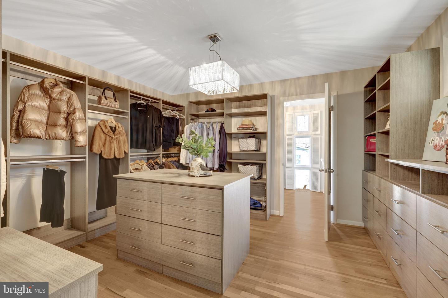 3305 EDENVALE RD, FAIRFAX, Virginia 22031, 5 Bedrooms Bedrooms, ,3 BathroomsBathrooms,Residential,For sale,3305 EDENVALE RD,VAFX2279726 MLS # VAFX2279726