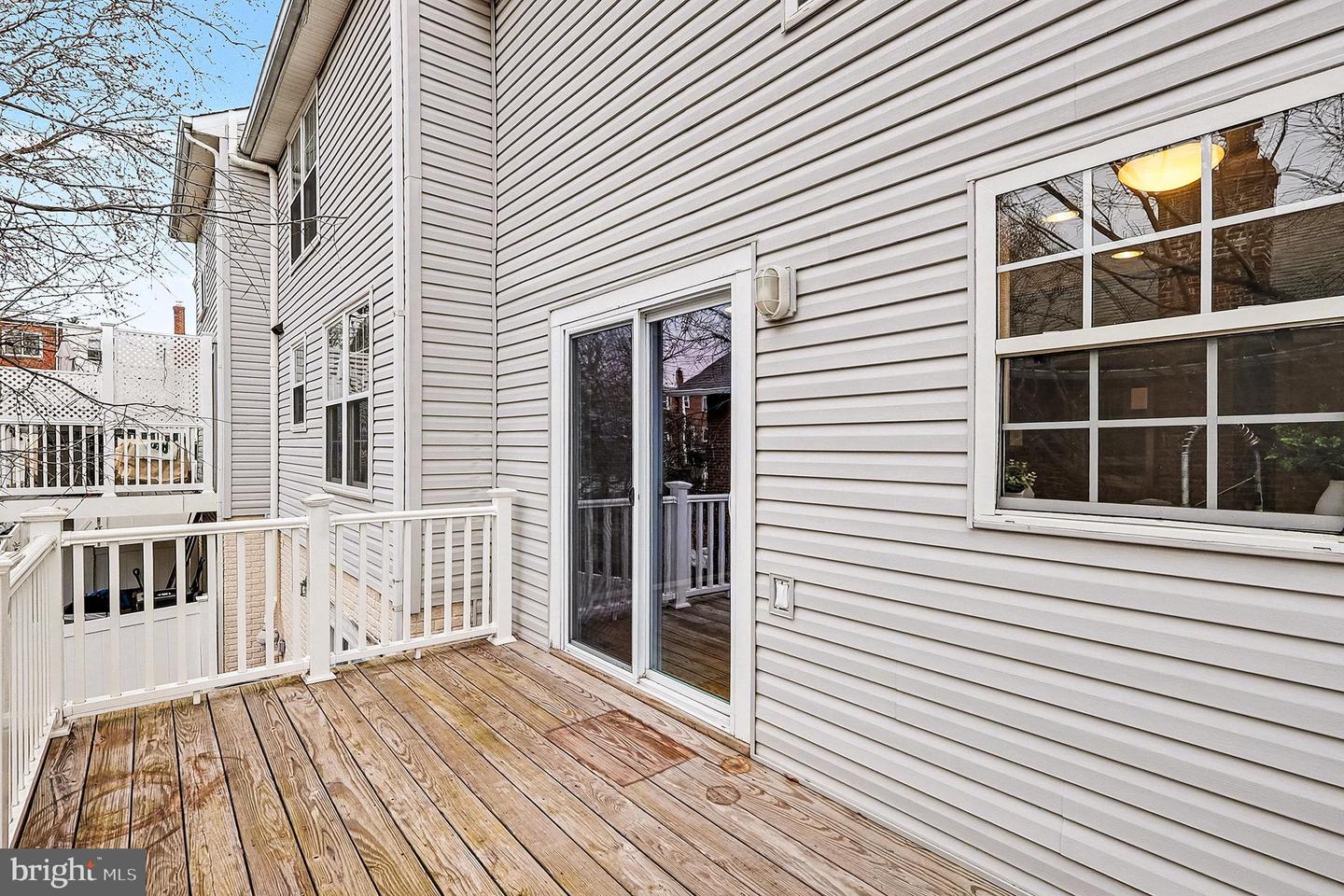122 E GLEBE RD, ALEXANDRIA, Virginia 22305, 3 Bedrooms Bedrooms, 11 Rooms Rooms,3 BathroomsBathrooms,Residential,For sale,122 E GLEBE RD,VAAX2052250 MLS # VAAX2052250
