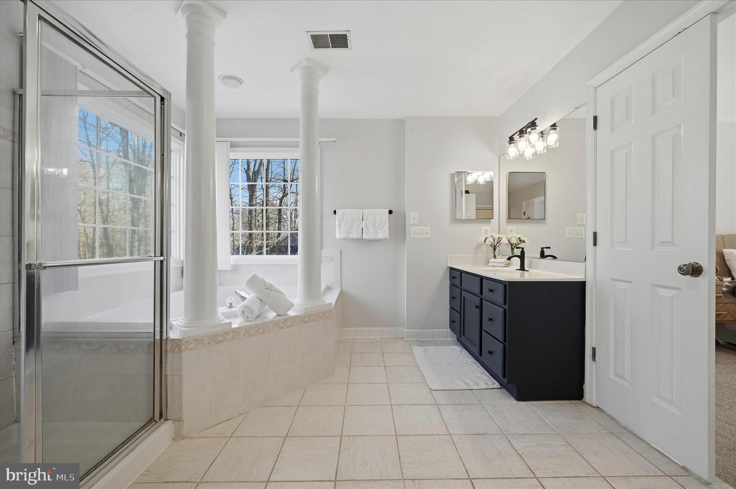 4565 GAVIN WOODS CT, CATLETT, Virginia 20119, 5 Bedrooms Bedrooms, ,4 BathroomsBathrooms,Residential,For sale,4565 GAVIN WOODS CT,VAFQ2019874 MLS # VAFQ2019874