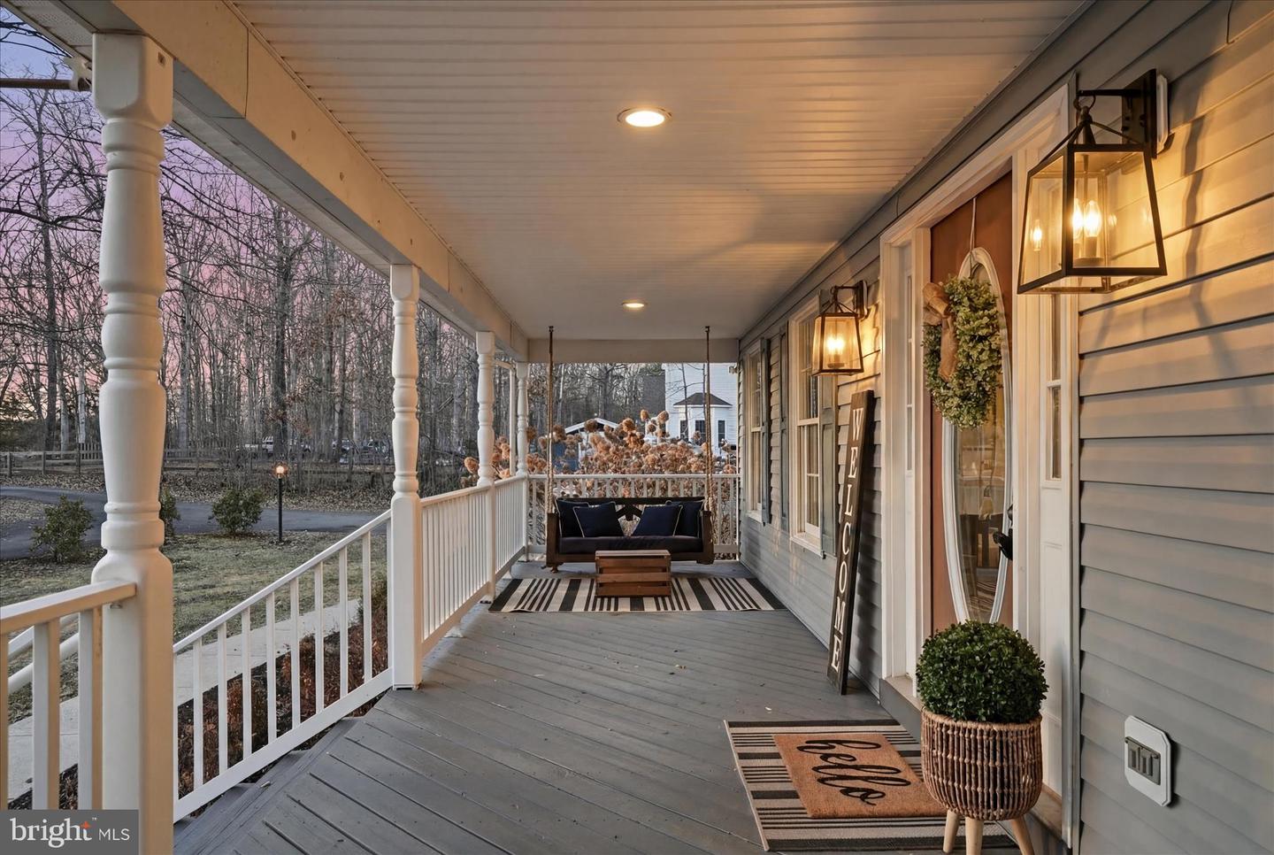 4565 GAVIN WOODS CT, CATLETT, Virginia 20119, 5 Bedrooms Bedrooms, ,4 BathroomsBathrooms,Residential,For sale,4565 GAVIN WOODS CT,VAFQ2019874 MLS # VAFQ2019874