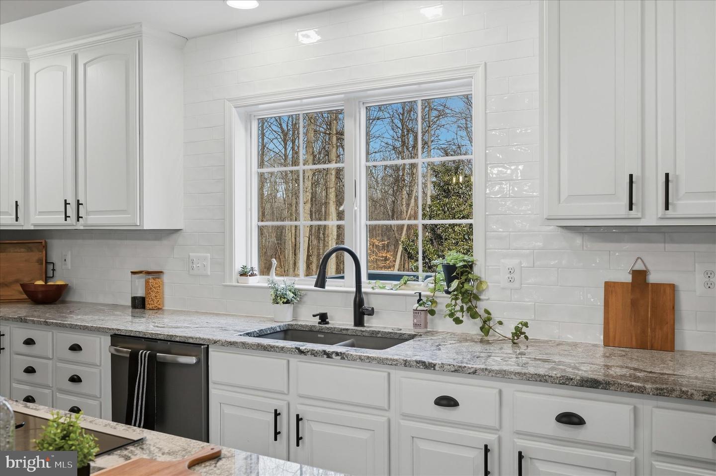 4565 GAVIN WOODS CT, CATLETT, Virginia 20119, 5 Bedrooms Bedrooms, ,4 BathroomsBathrooms,Residential,For sale,4565 GAVIN WOODS CT,VAFQ2019874 MLS # VAFQ2019874