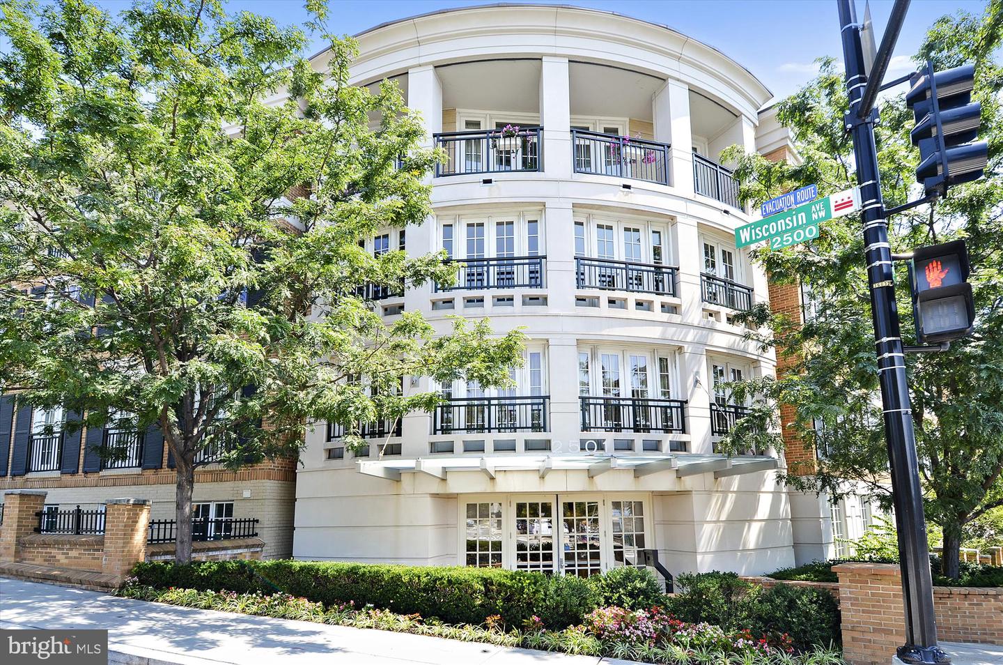 2501 WISCONSIN AVE NW #7, WASHINGTON, District Of Columbia 20007, 2 Bedrooms Bedrooms, ,2 BathroomsBathrooms,Residential,For sale,2501 WISCONSIN AVE NW #7,DCDC2234356 MLS # DCDC2234356 2501 WISCONSIN AVE NW #7, WASHINGTON, District Of Columbia 20007, 2 Bedrooms Bedrooms, ,2 BathroomsBathrooms,Residential,For sale,2501 WISCONSIN AVE NW #7,DCDC2234356 MLS # DCDC2234356