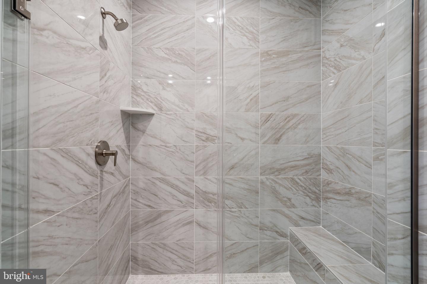 43298 FARRINGDON SQ, BROADLANDS, Virginia 20148, 3 Bedrooms Bedrooms, ,2 BathroomsBathrooms,Residential,For sale,43298 FARRINGDON SQ,VALO2112186 MLS # VALO2112186