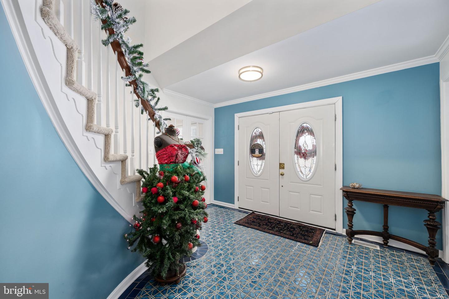 13953 OLEANDER CT, WOODBRIDGE, Virginia 22193, 6 Bedrooms Bedrooms, ,3 BathroomsBathrooms,Residential,For sale,13953 OLEANDER CT,VAPW2108974 MLS # VAPW2108974