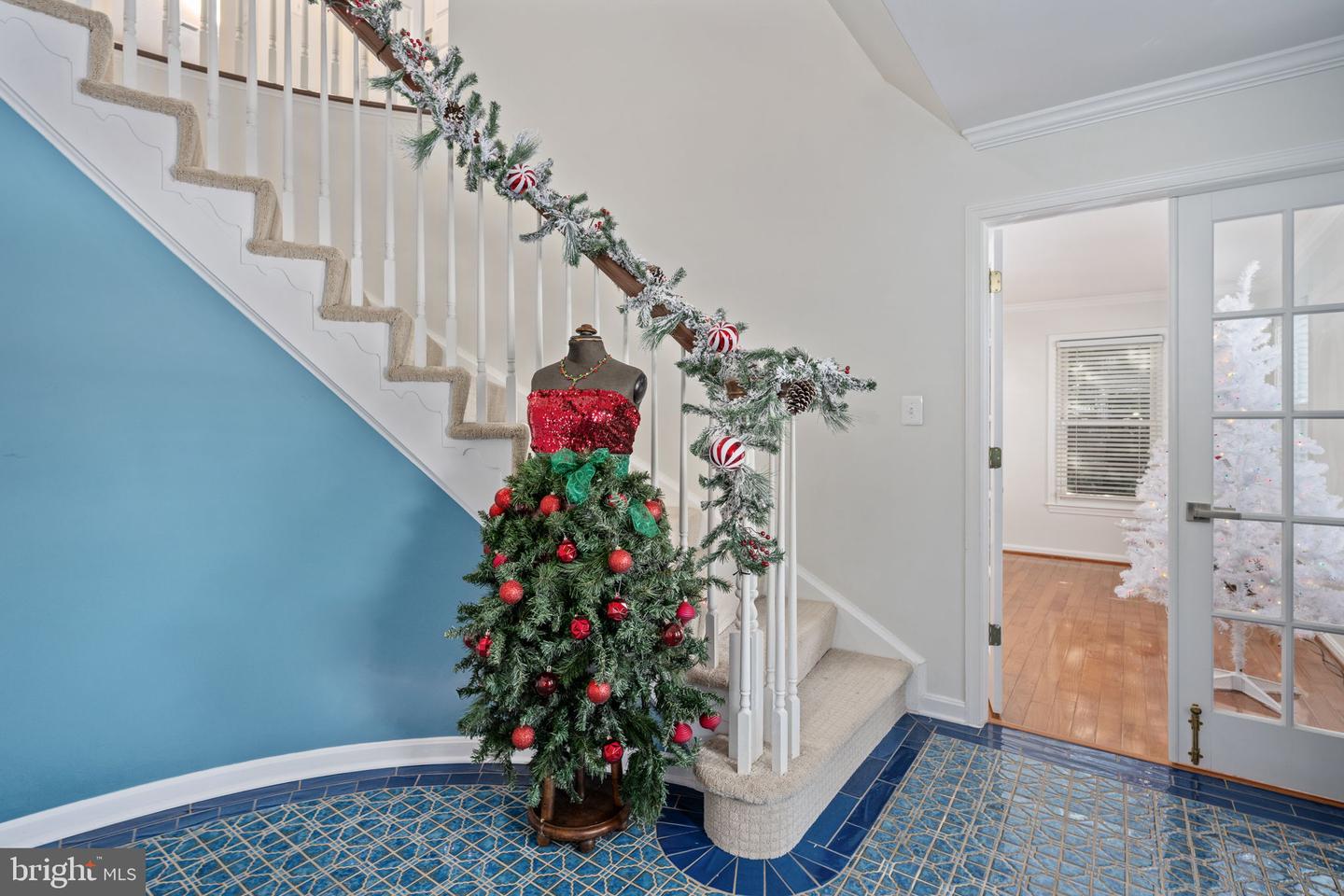 13953 OLEANDER CT, WOODBRIDGE, Virginia 22193, 6 Bedrooms Bedrooms, ,3 BathroomsBathrooms,Residential,For sale,13953 OLEANDER CT,VAPW2108974 MLS # VAPW2108974