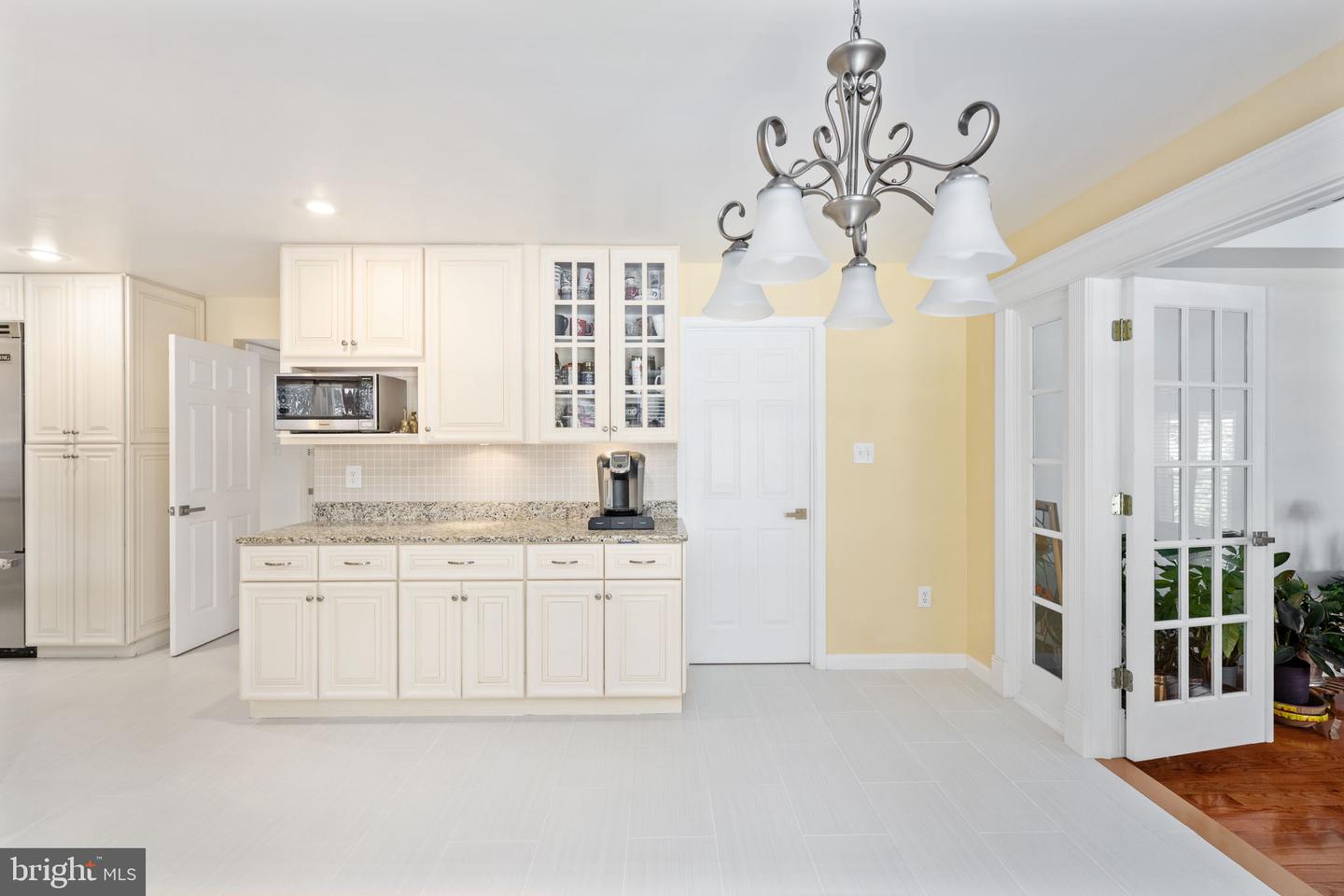 13953 OLEANDER CT, WOODBRIDGE, Virginia 22193, 6 Bedrooms Bedrooms, ,3 BathroomsBathrooms,Residential,For sale,13953 OLEANDER CT,VAPW2108974 MLS # VAPW2108974