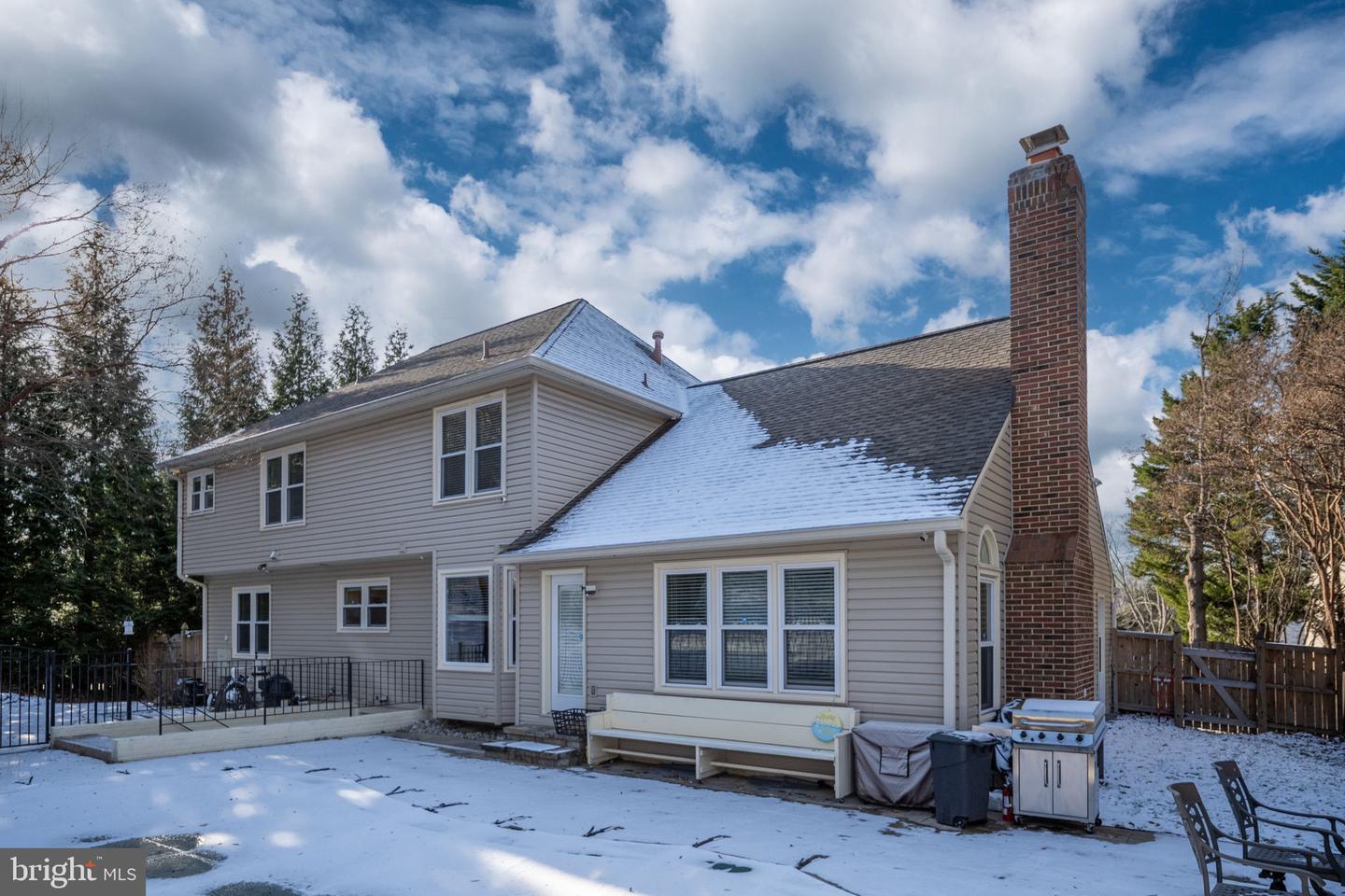 13953 OLEANDER CT, WOODBRIDGE, Virginia 22193, 6 Bedrooms Bedrooms, ,3 BathroomsBathrooms,Residential,For sale,13953 OLEANDER CT,VAPW2108974 MLS # VAPW2108974