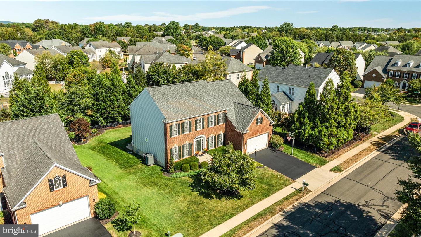 14227 SNICKERSVILLE DR, GAINESVILLE, Virginia 20155, 4 Bedrooms Bedrooms, ,3 BathroomsBathrooms,Residential,For sale,14227 SNICKERSVILLE DR,VAPW2109028 MLS # VAPW2109028