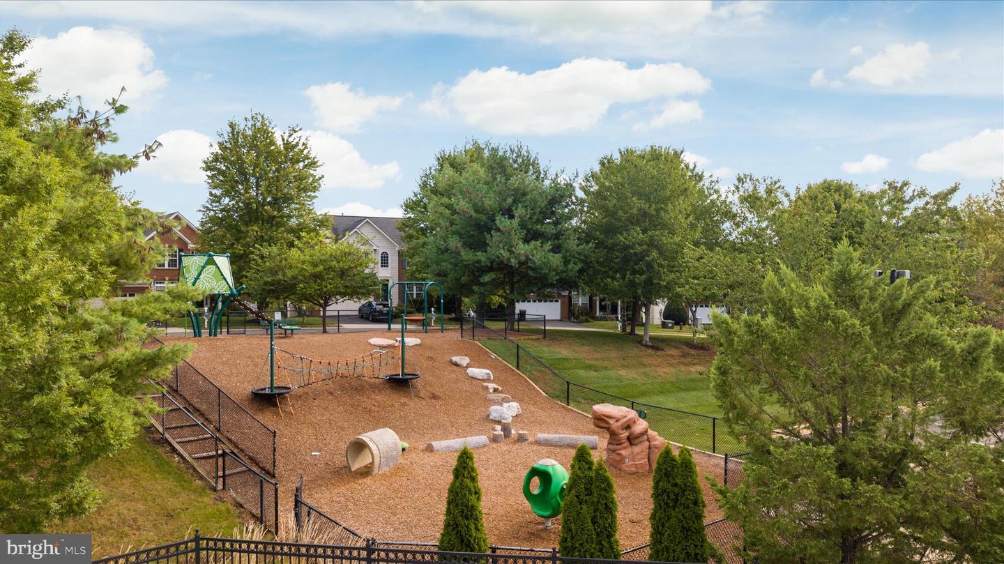 14227 SNICKERSVILLE DR, GAINESVILLE, Virginia 20155, 4 Bedrooms Bedrooms, ,3 BathroomsBathrooms,Residential,For sale,14227 SNICKERSVILLE DR,VAPW2109028 MLS # VAPW2109028