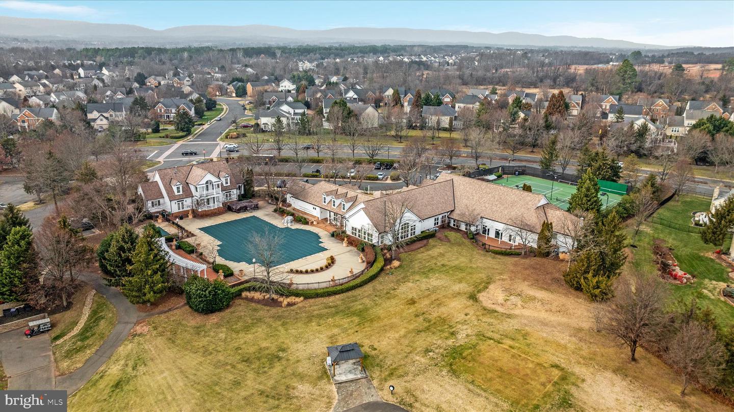 14227 SNICKERSVILLE DR, GAINESVILLE, Virginia 20155, 4 Bedrooms Bedrooms, ,3 BathroomsBathrooms,Residential,For sale,14227 SNICKERSVILLE DR,VAPW2109028 MLS # VAPW2109028