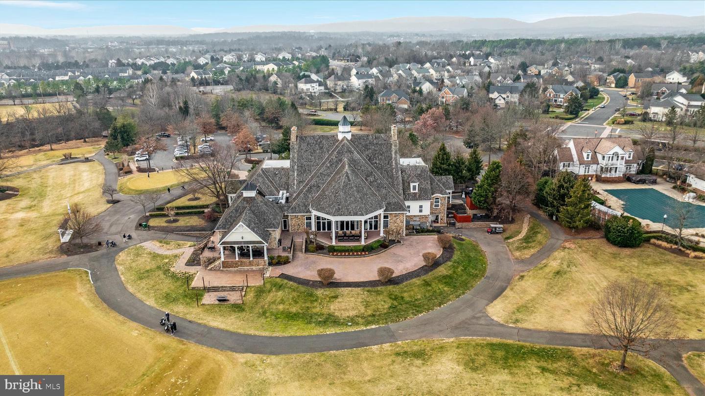 14227 SNICKERSVILLE DR, GAINESVILLE, Virginia 20155, 4 Bedrooms Bedrooms, ,3 BathroomsBathrooms,Residential,For sale,14227 SNICKERSVILLE DR,VAPW2109028 MLS # VAPW2109028